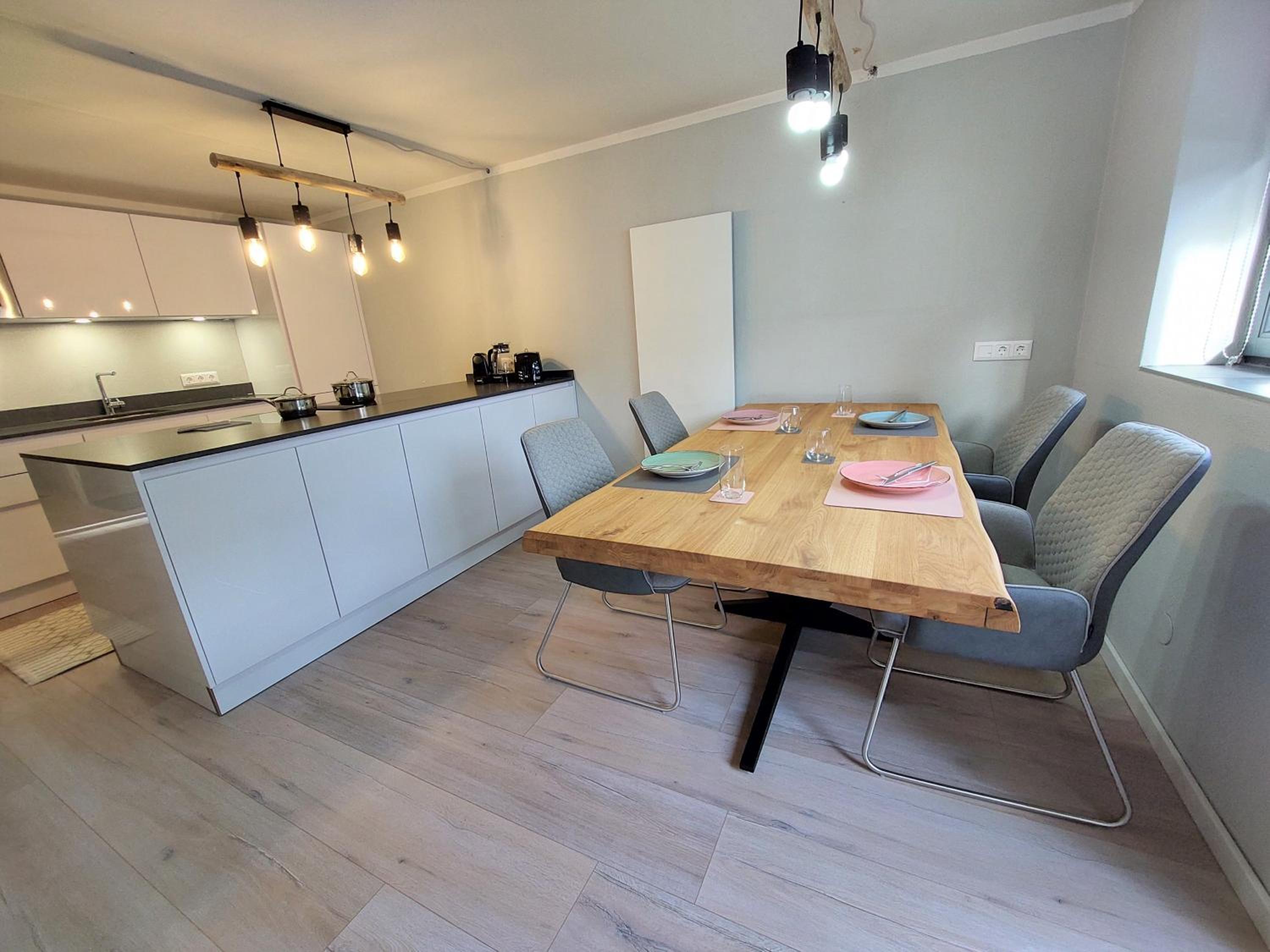 RMG Roses Apartments