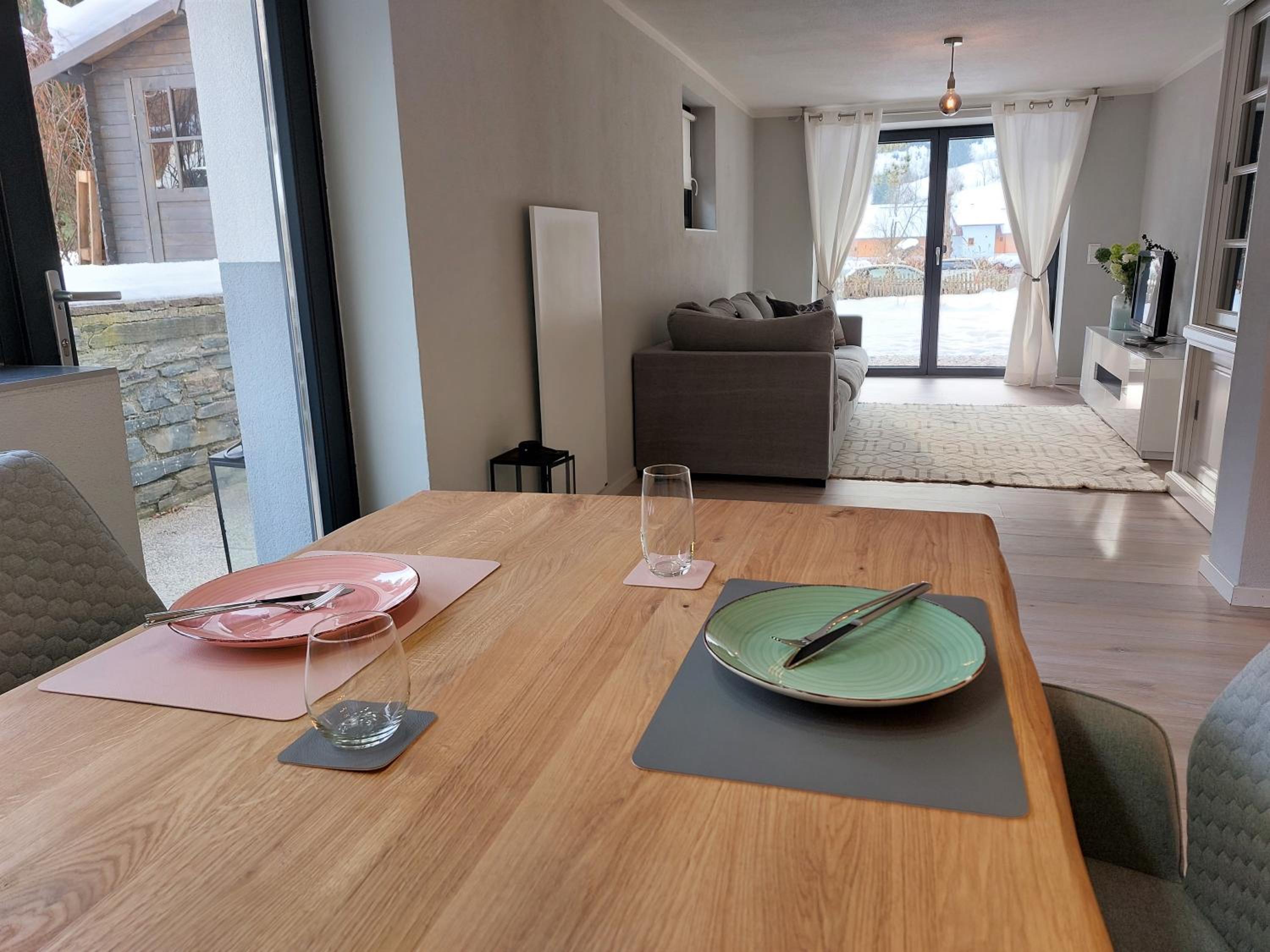 RMG Roses Apartments