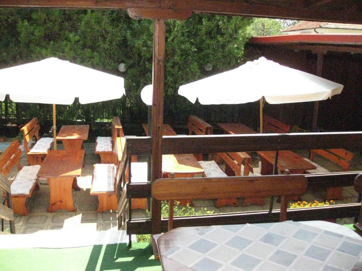outdoor BBQ area