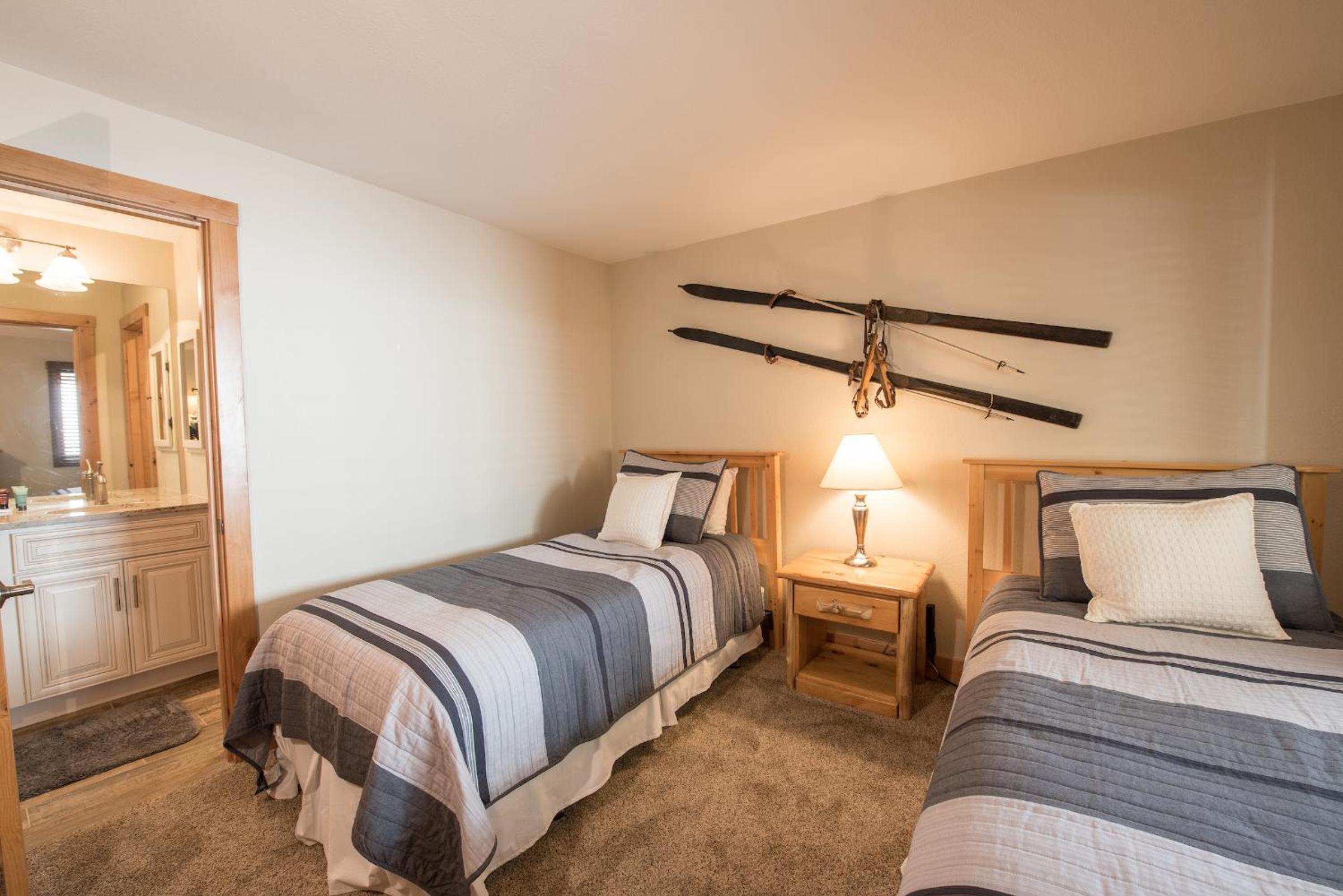 The Plaza Condominiums by Crested Butte Mountain Resort - Property Image 8