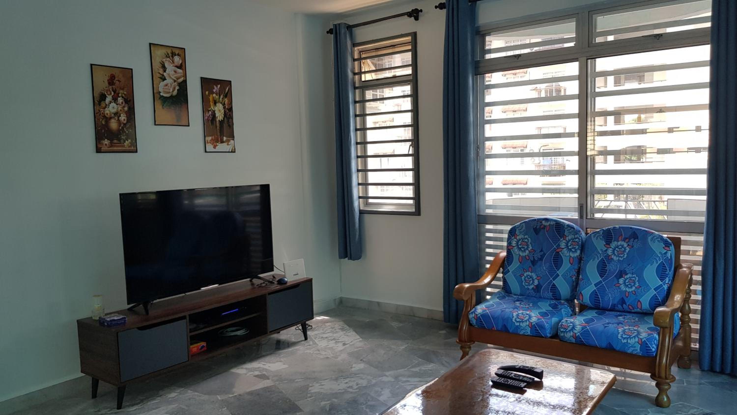 PD Batu 9 Cocobay apartment with family photo 5