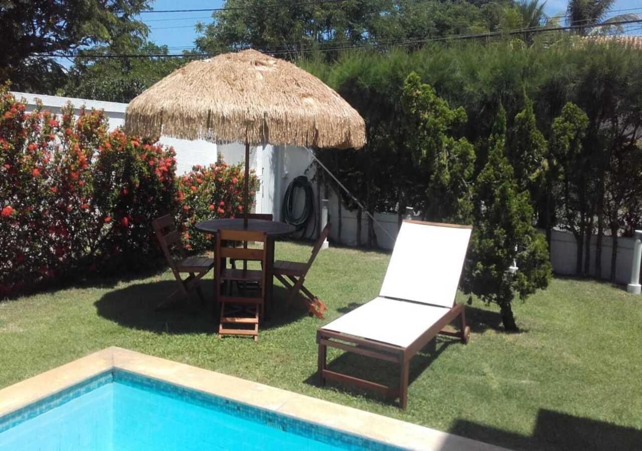 Casa no condomínio paraíso