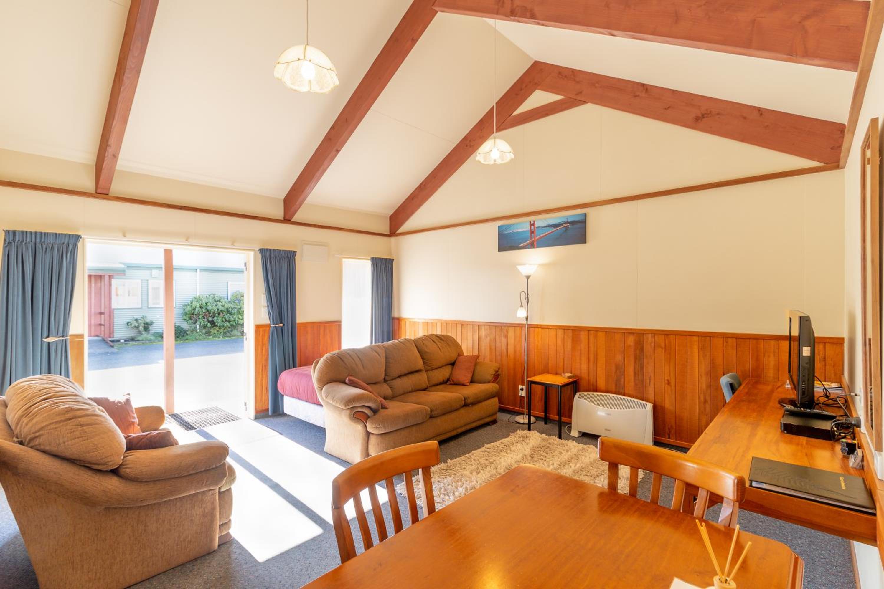 Anatoki Lodge Motel