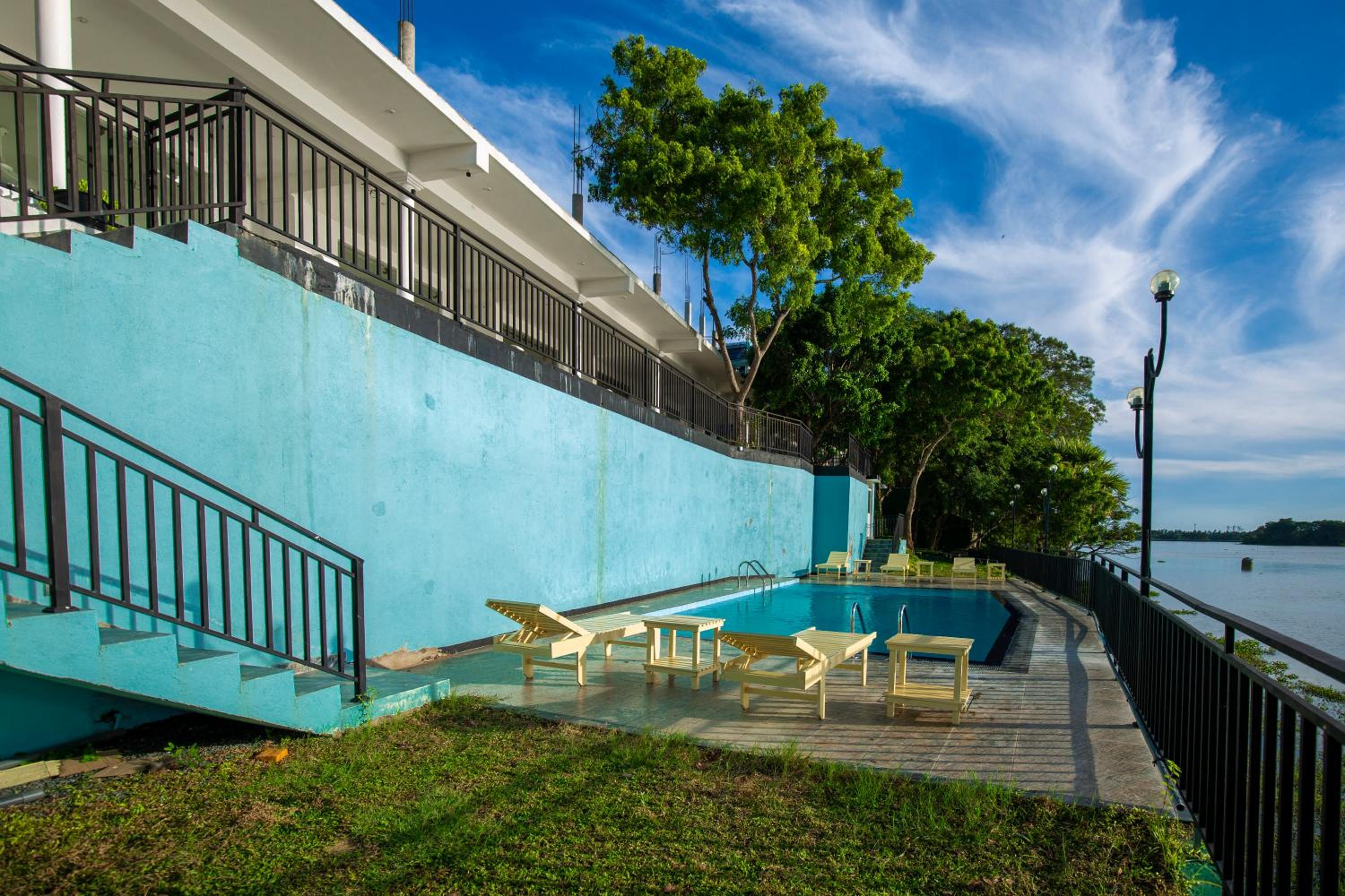 Olu villa Resort view 5