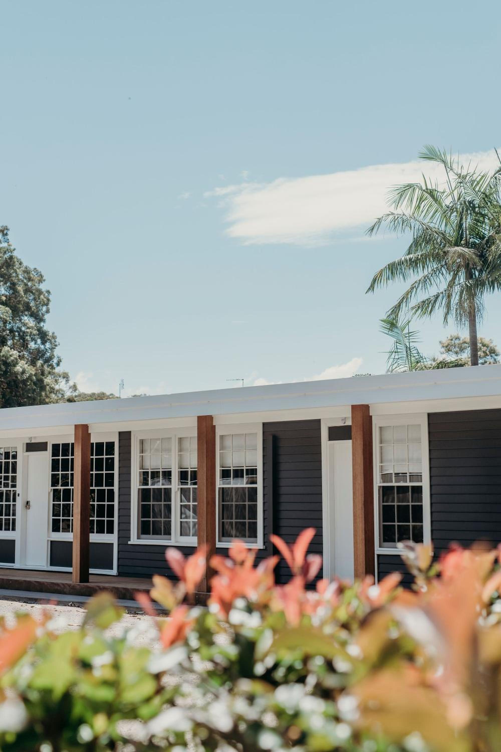 Hotel Nelson Palms - Image 1