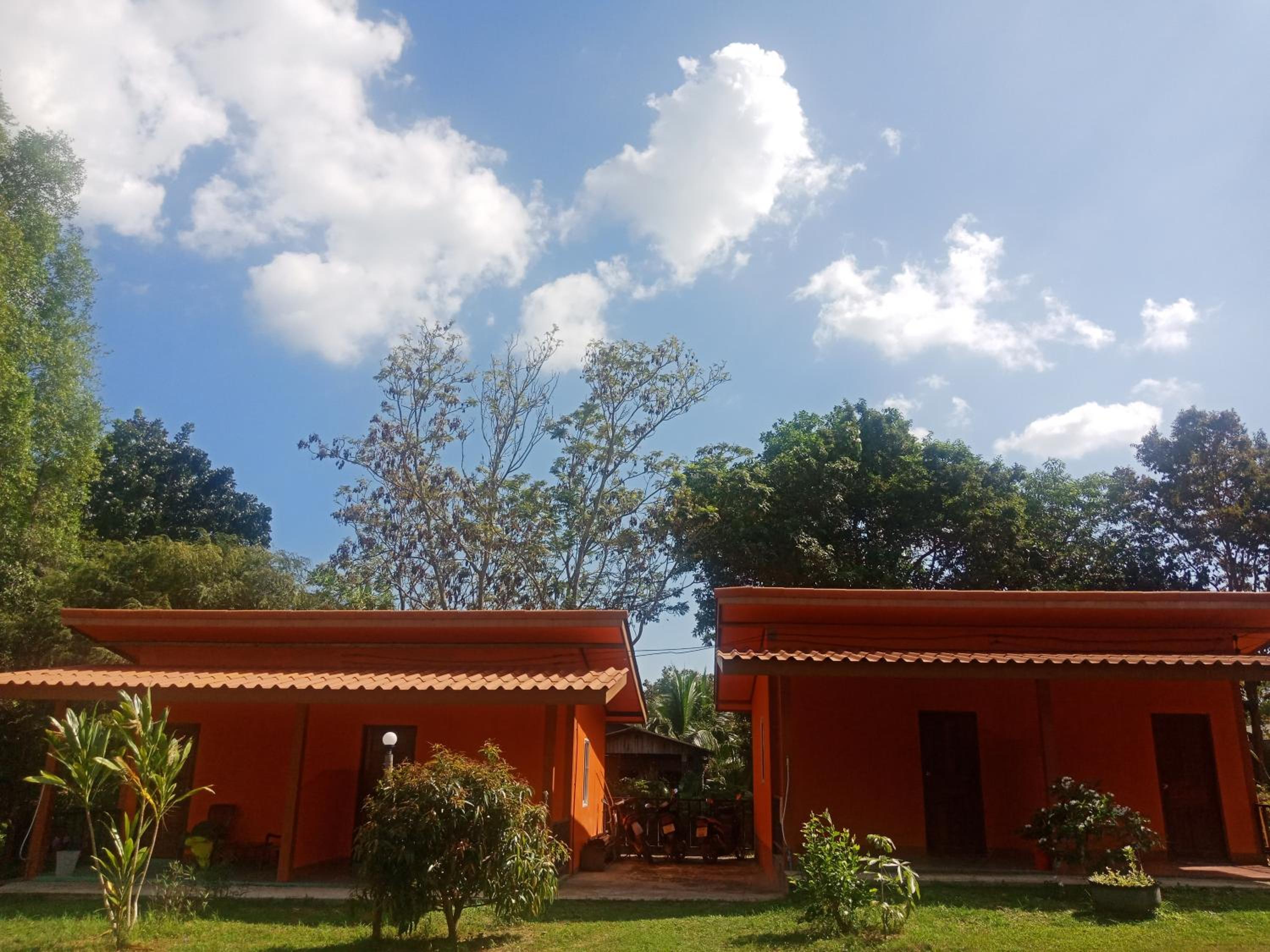 Hassana Garden Home