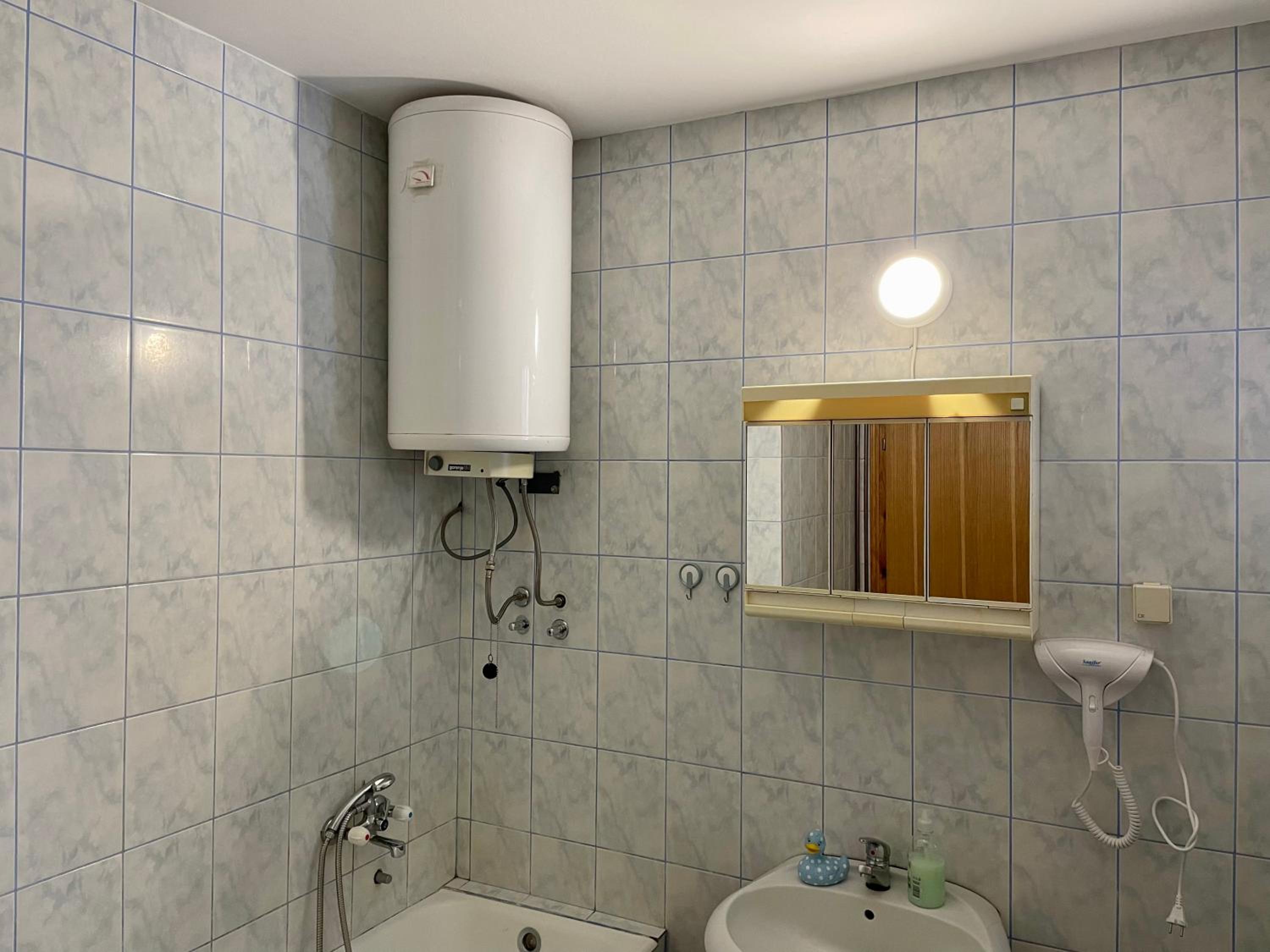 Mount Inn Family view 3
