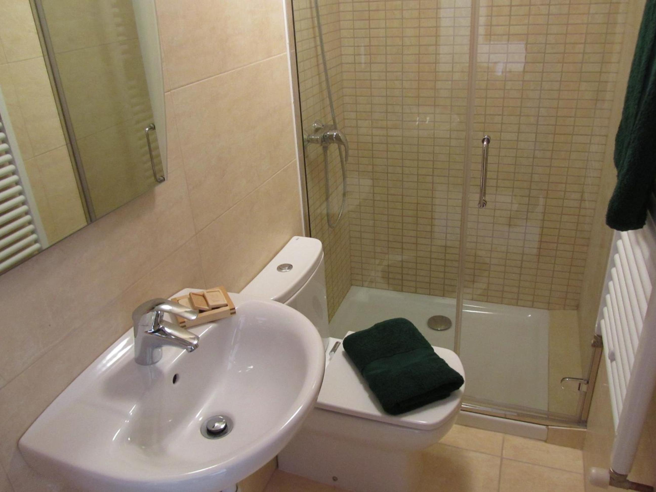Photo 38