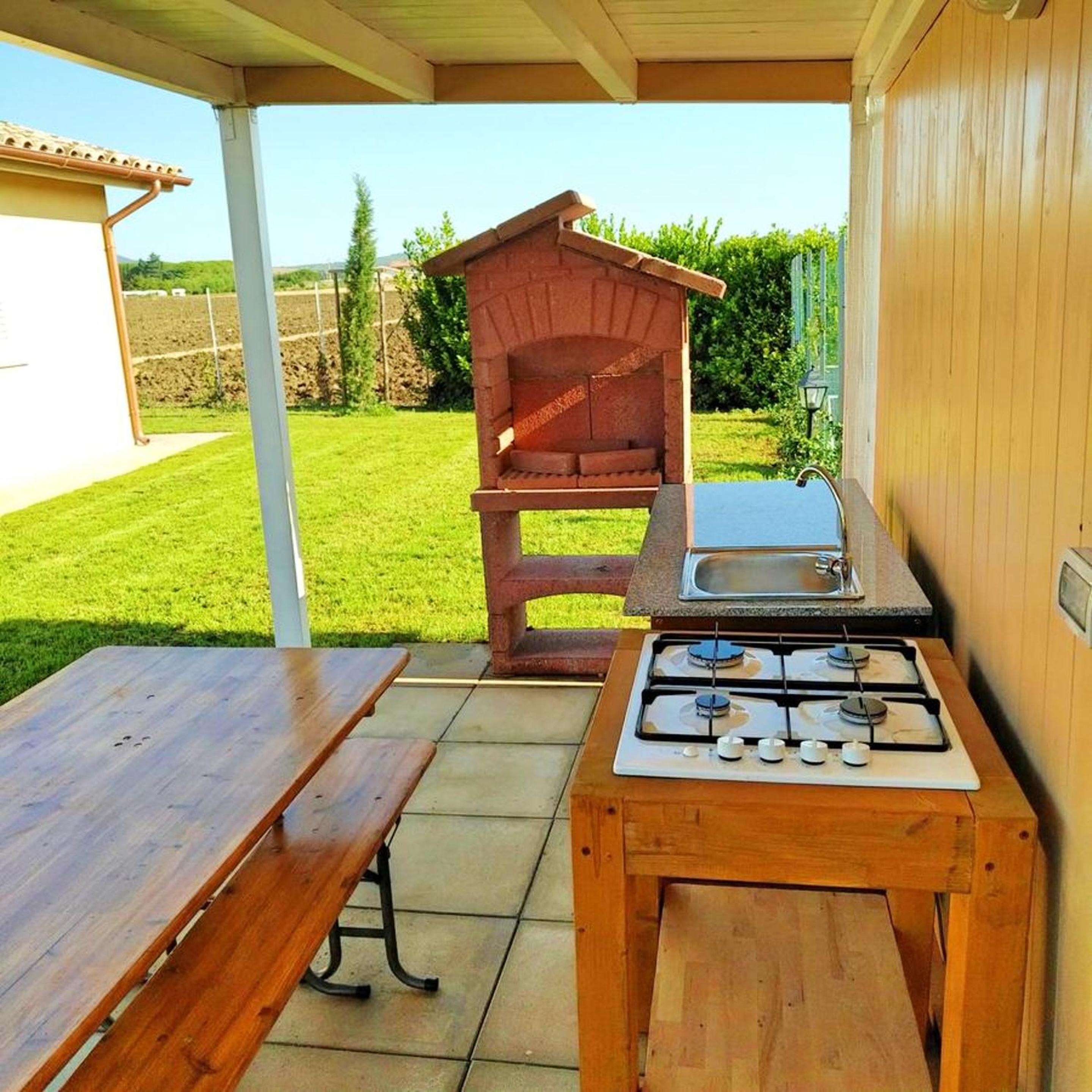 Welcoming House near Pescia Romana with Terrace view 5