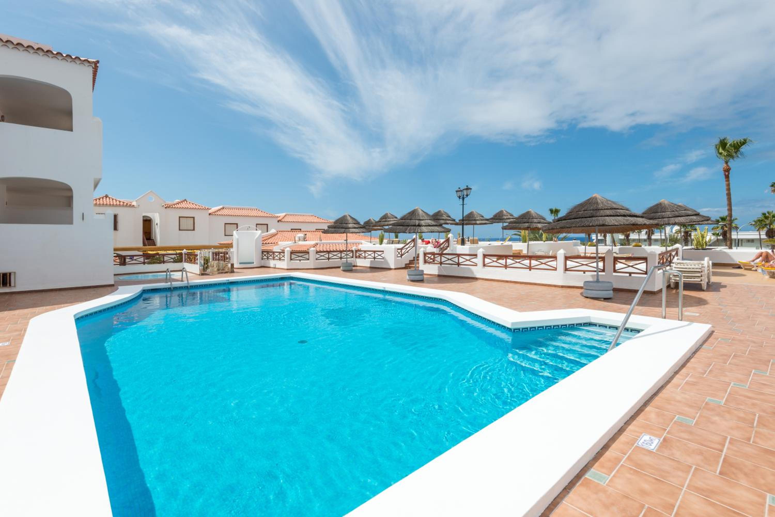 Apartamentos El Beril Costa Adeje view 5