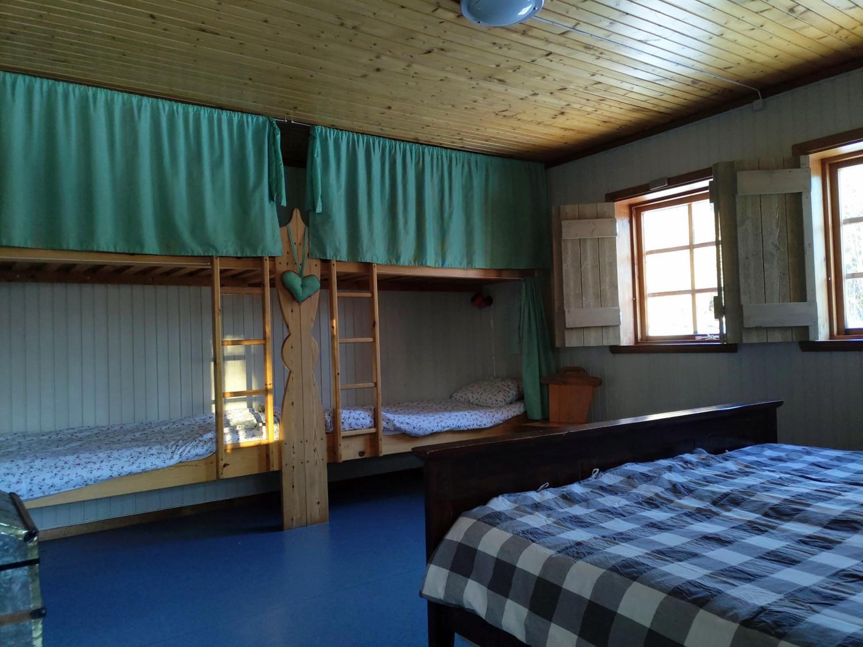 Photo 42