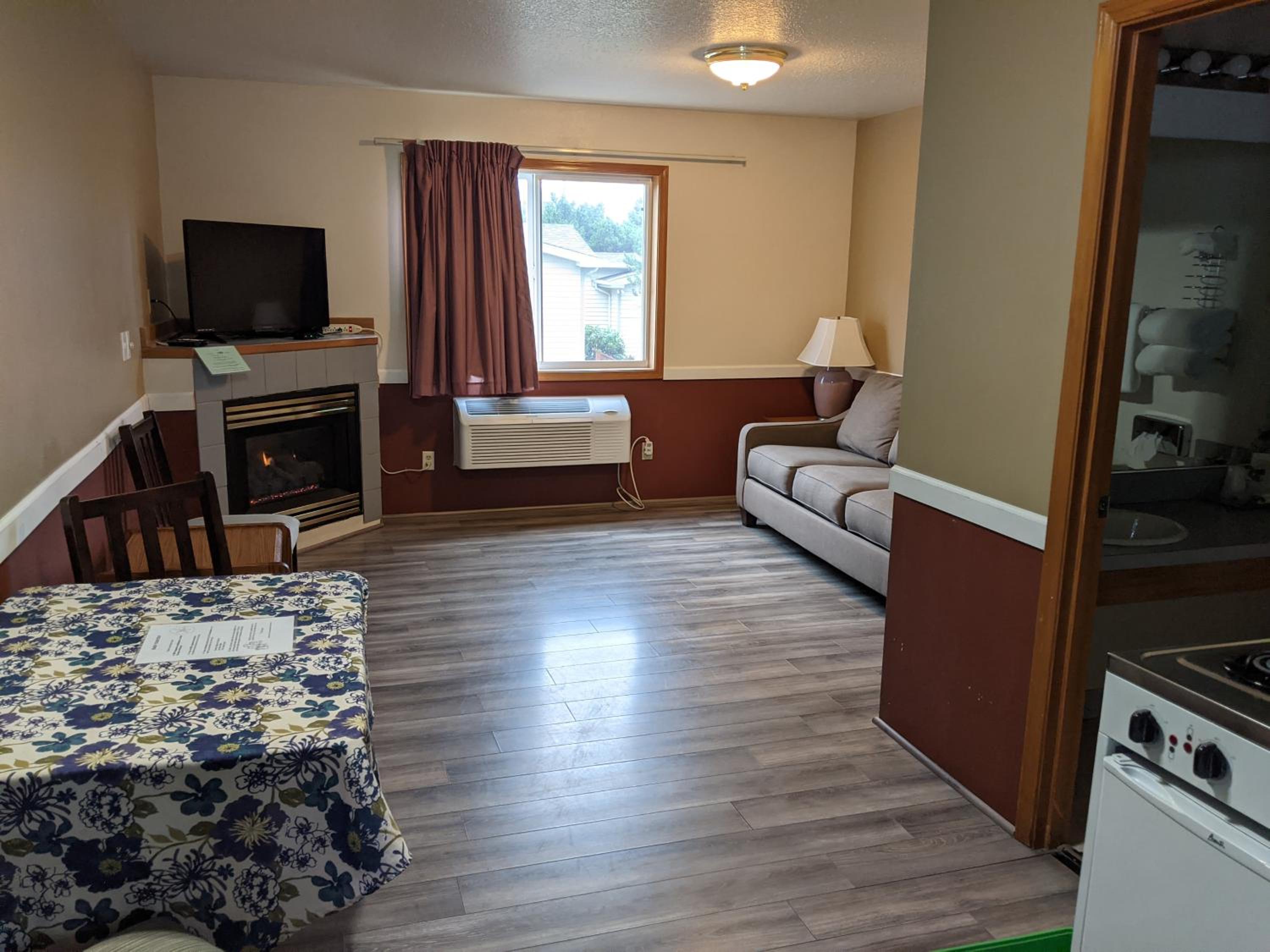 Hillcrest Inn