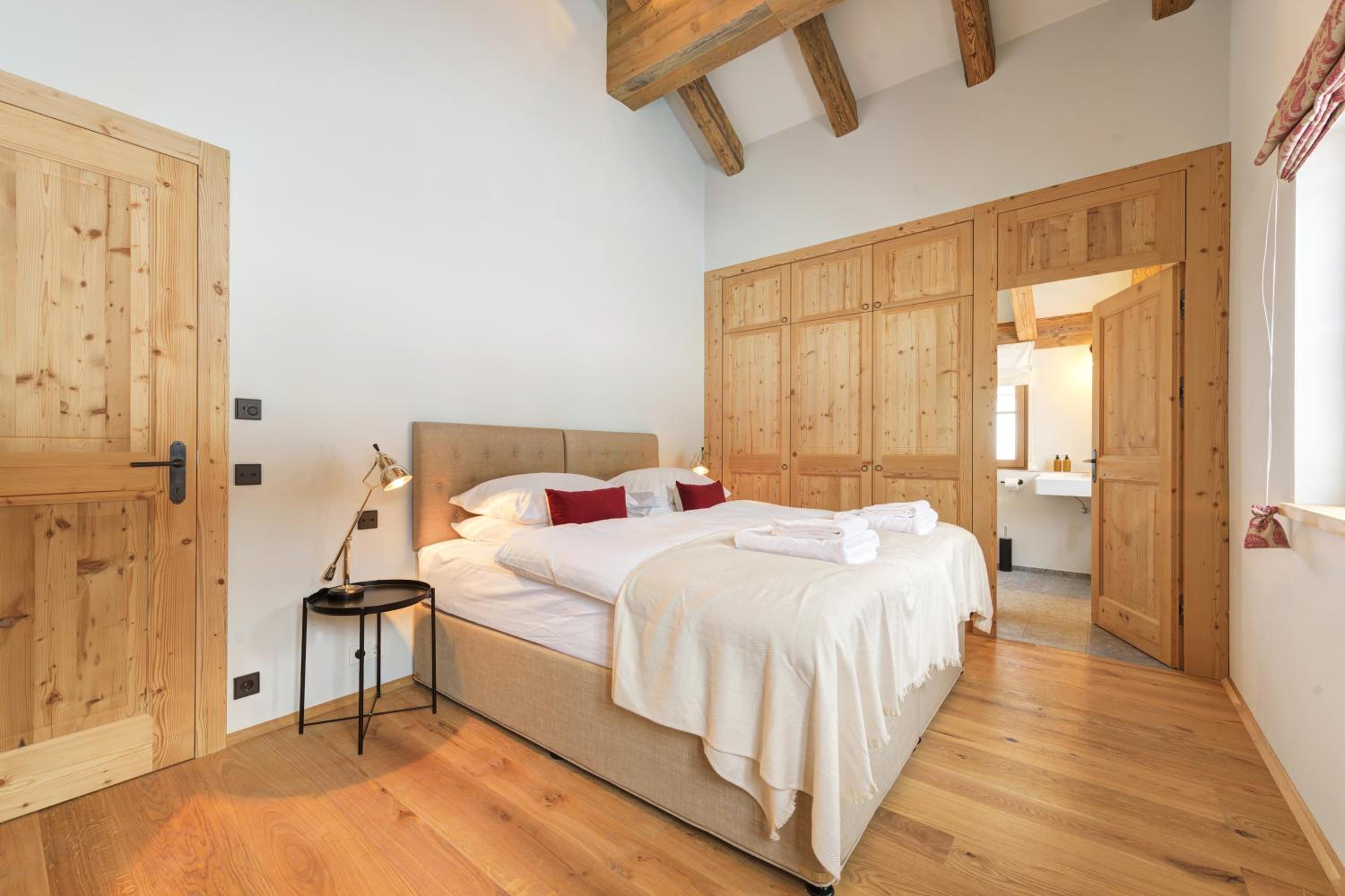 Chalet Silver Fox view 5