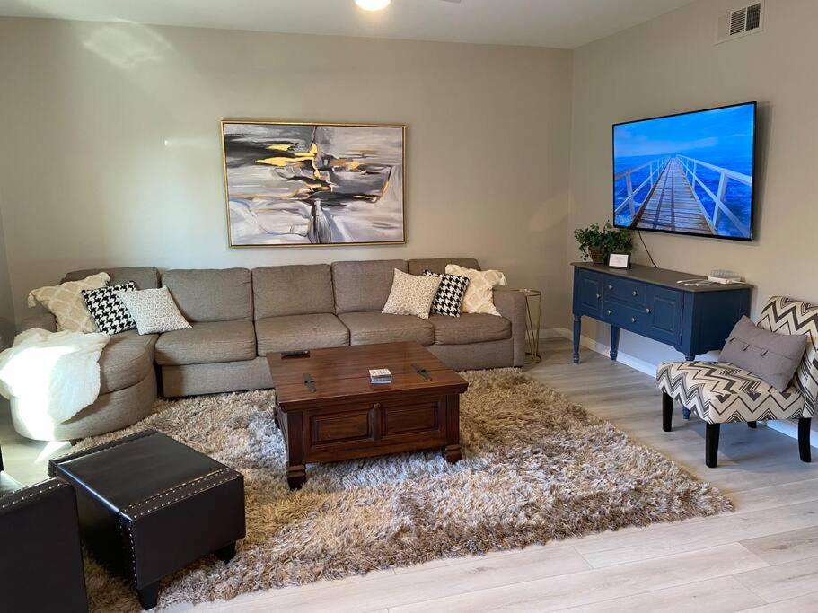 Golfer's Oasis Condominium at Hawk Ridge - Property Image 10