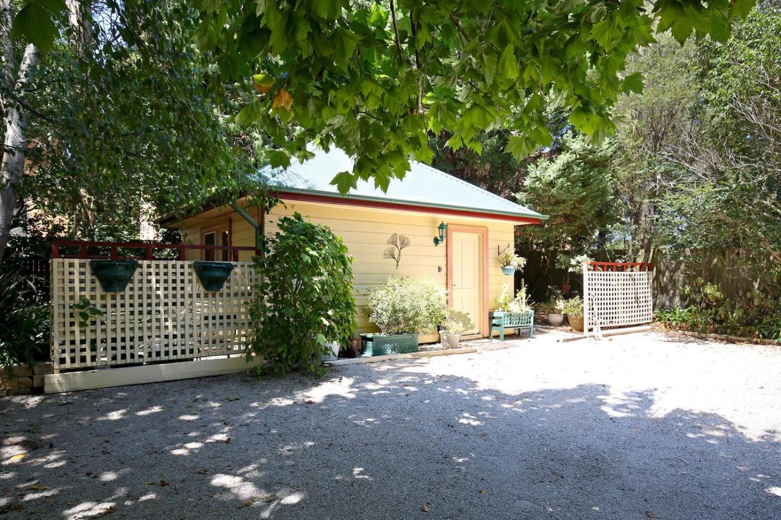Photo 18