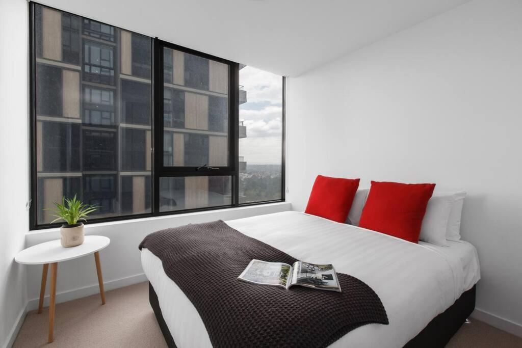 Resort Style Living In the Heart of Moonee Ponds