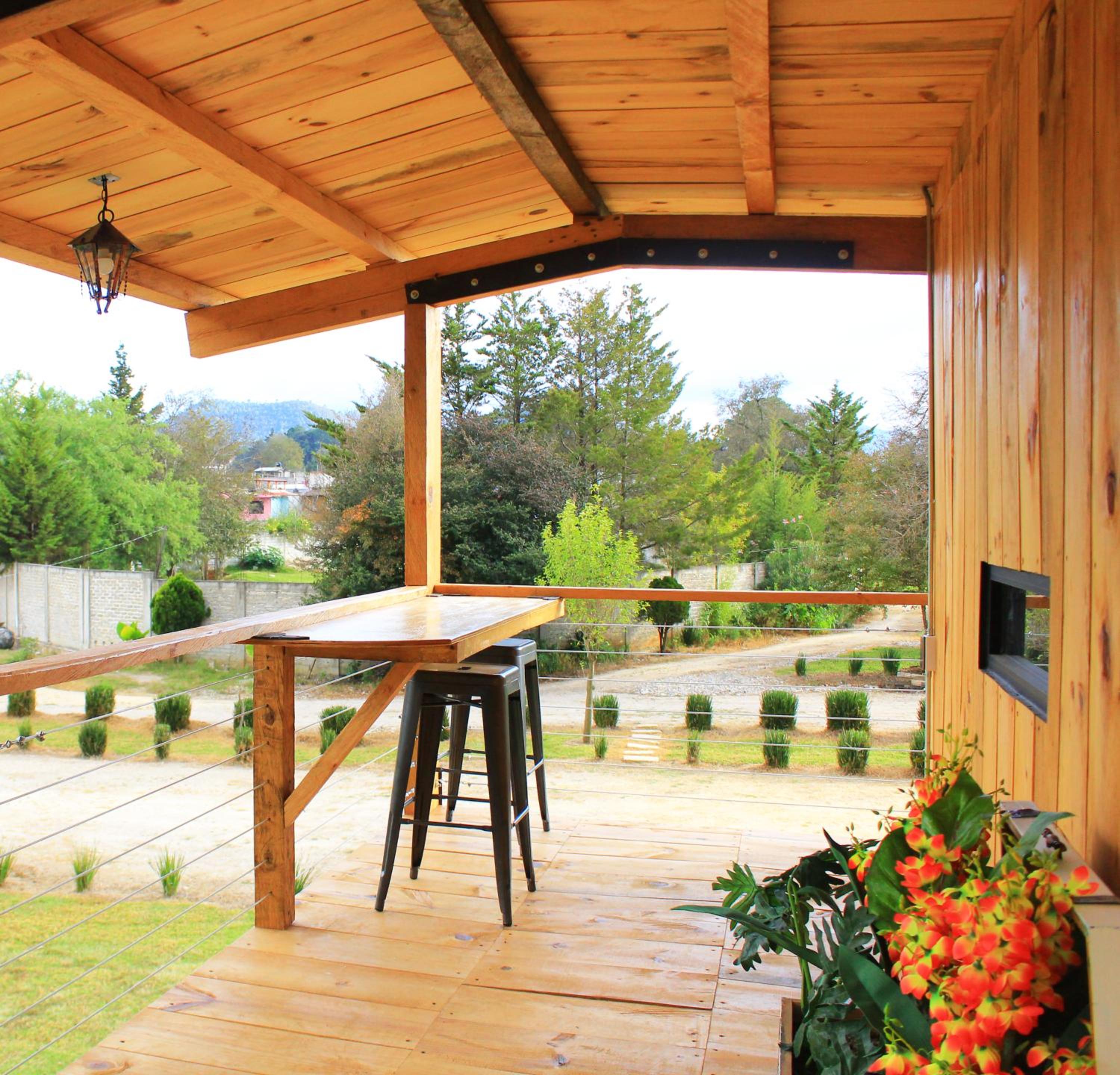 Tiny House with trekking circuit view 5