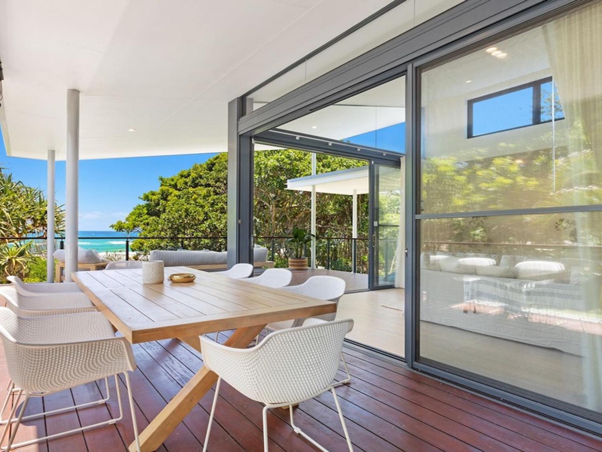 Wanda Ocean Front - Direct access to Tallow beach