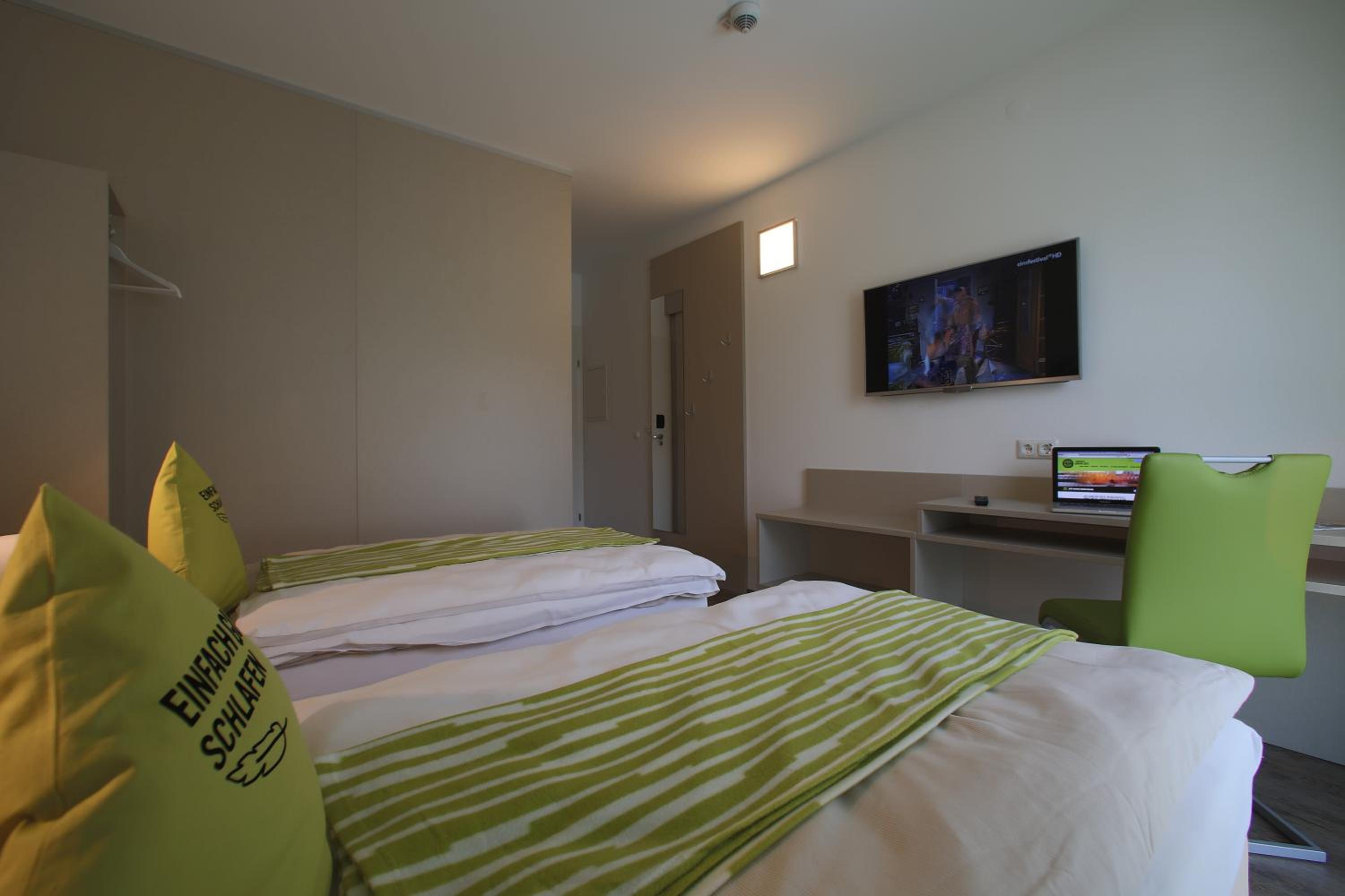 Smart Motel view 5