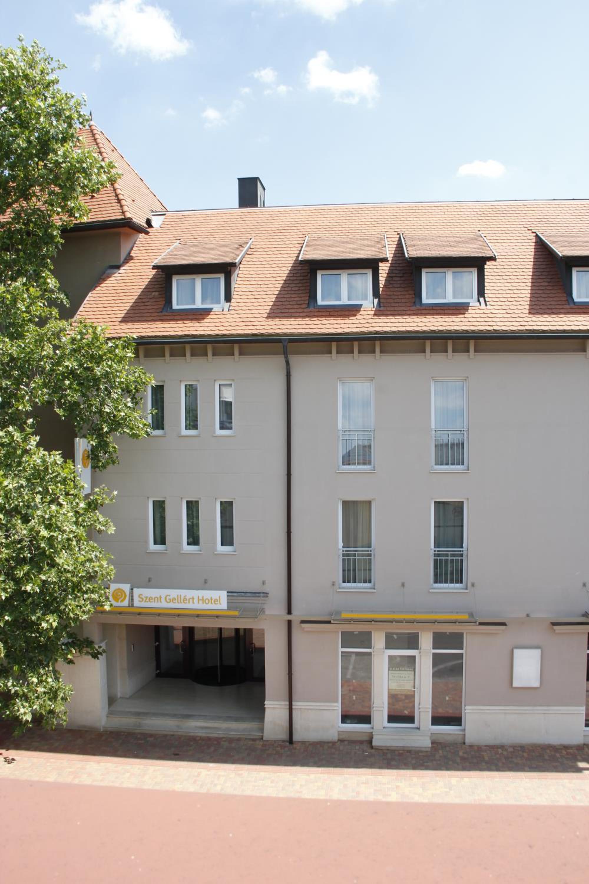 Szent Gellért Hostel