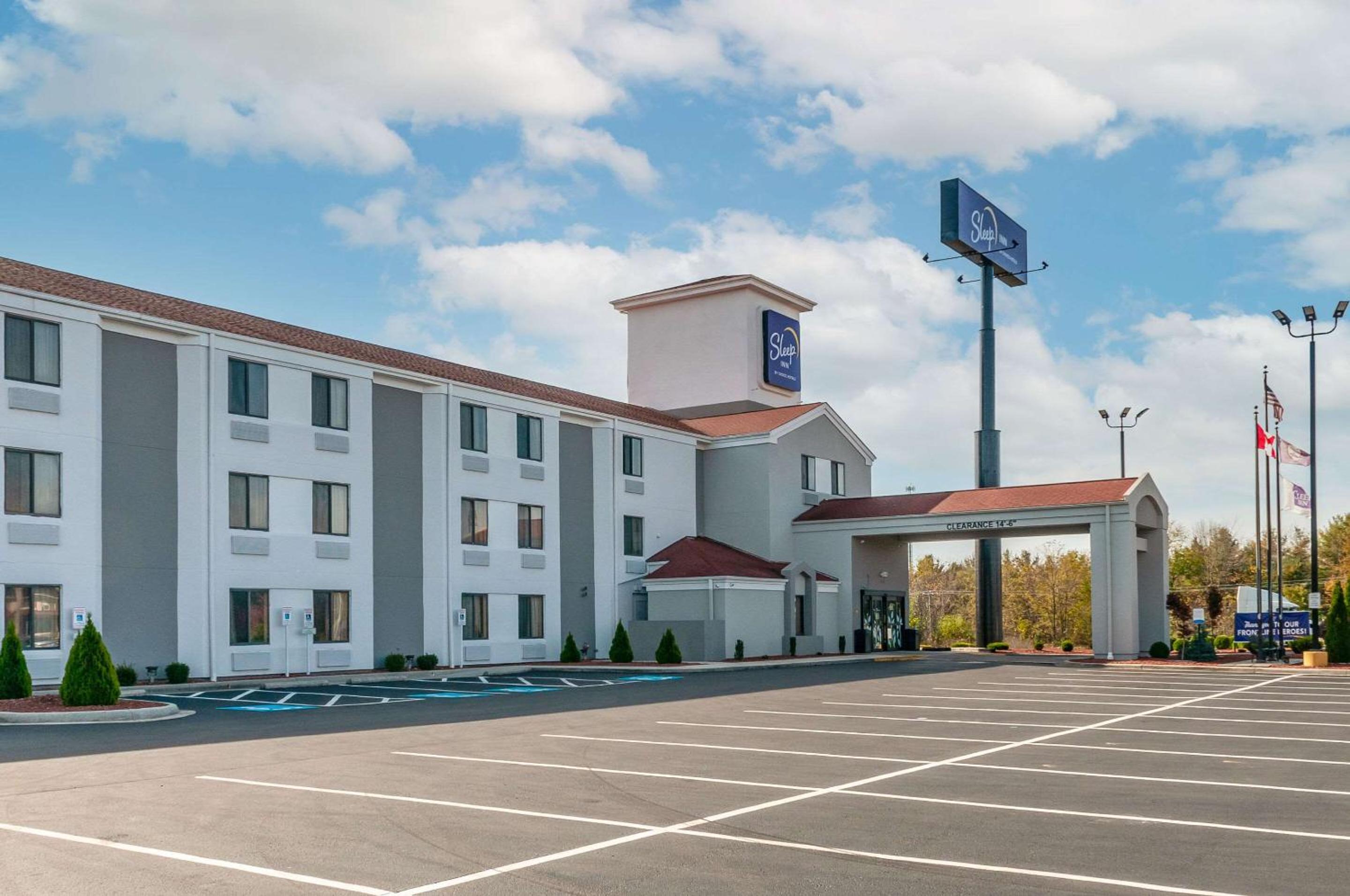 Wytheville Vacations - Sleep Inn Wytheville I-77 and I-81 - Property Image 17