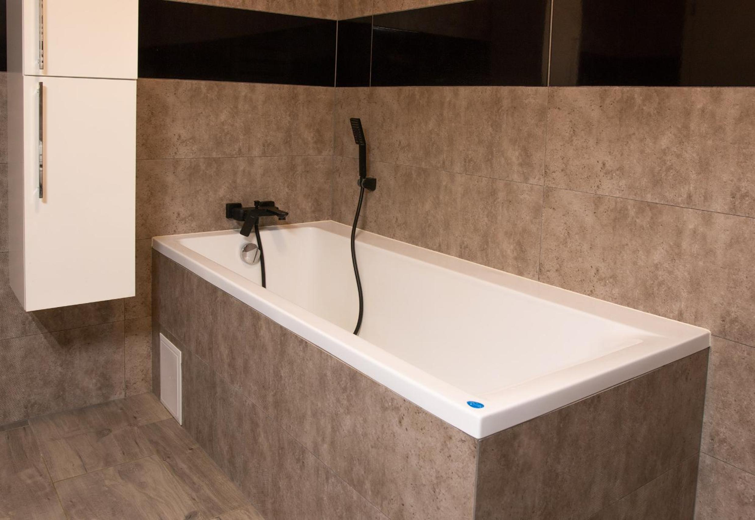 Jacuzzi
