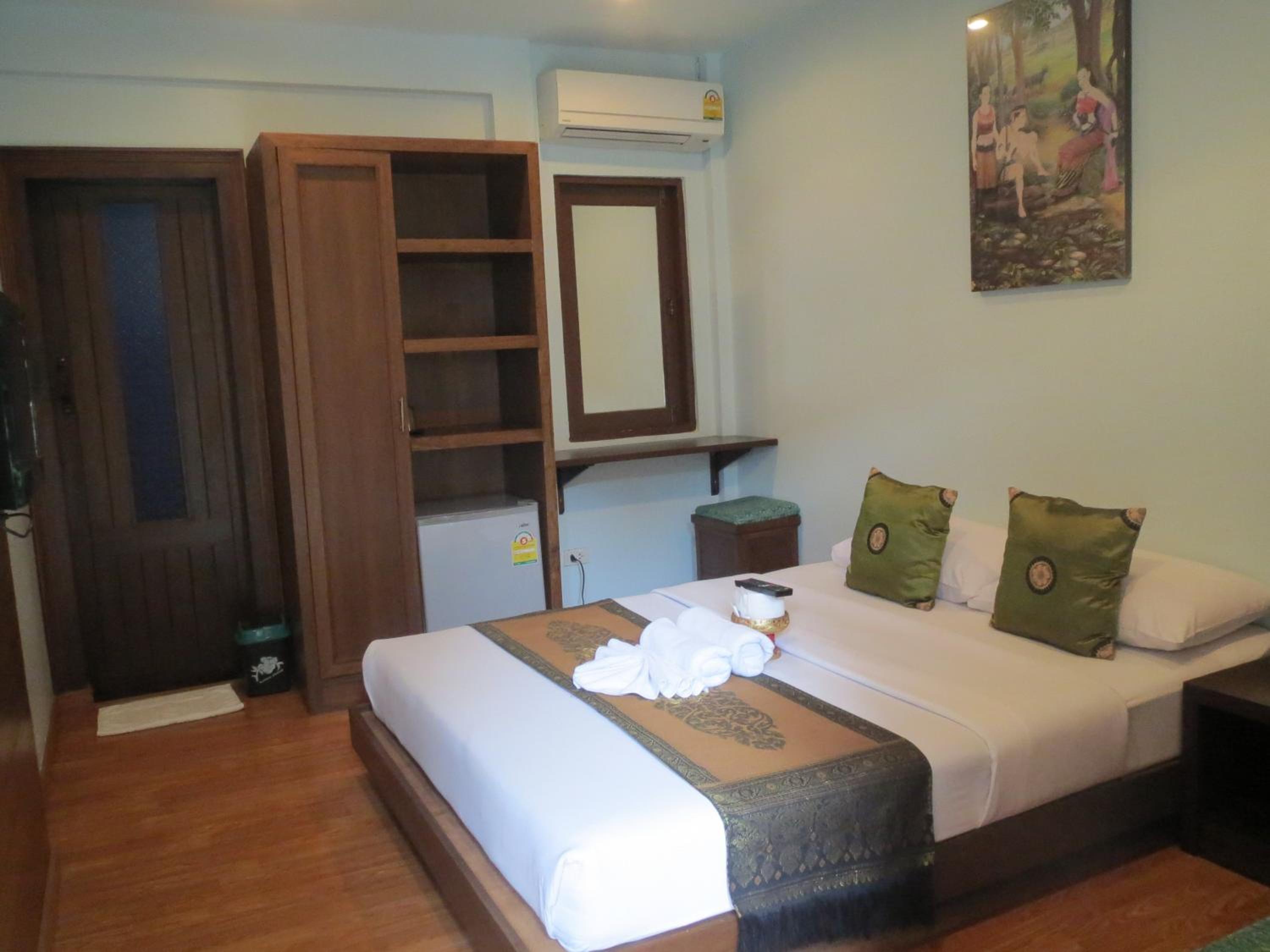 Baanlek Home Stay
