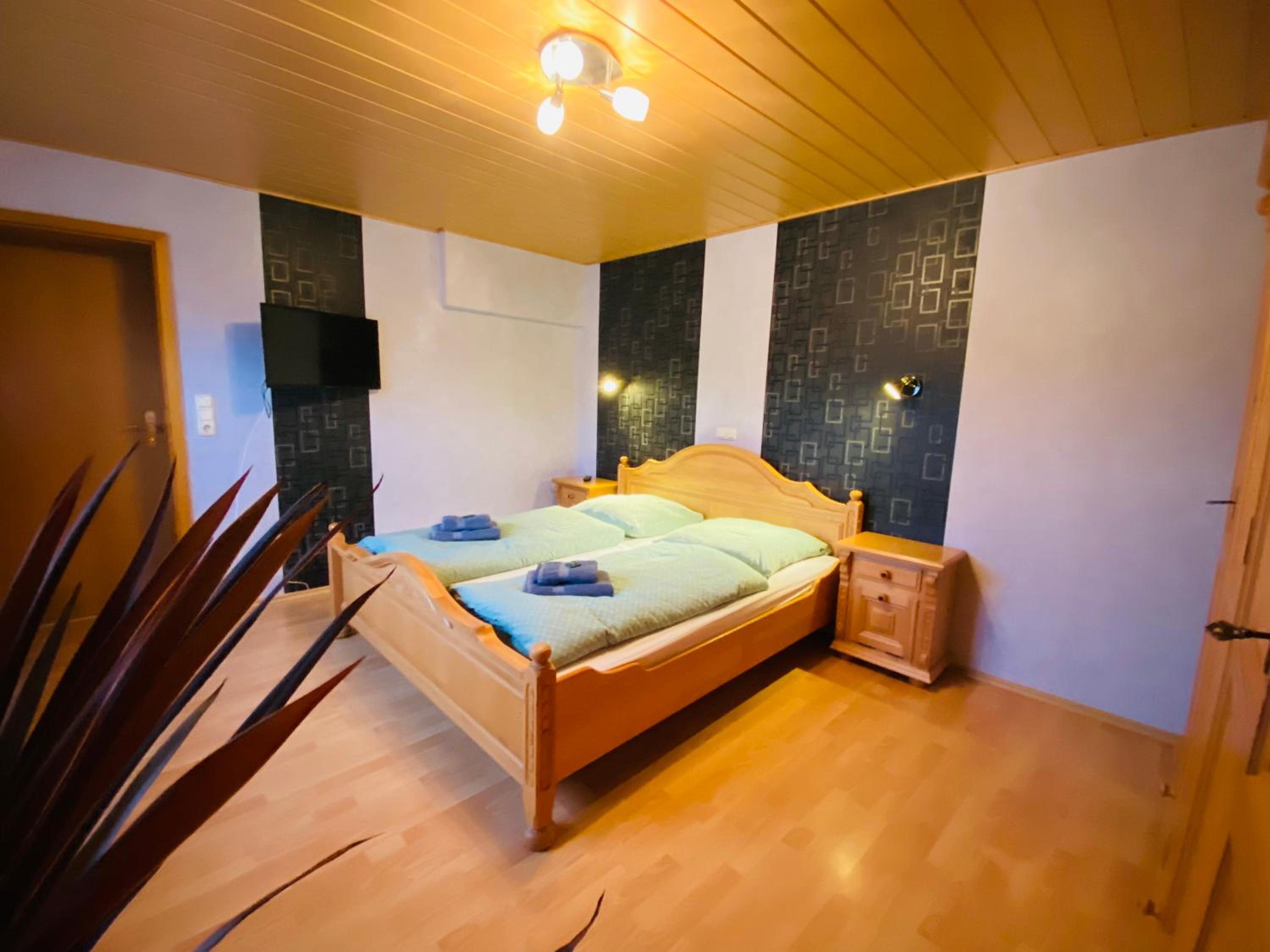 Ferienwohnung An den Erlewiesen, 3SZ, 85qm, Kamin view 3