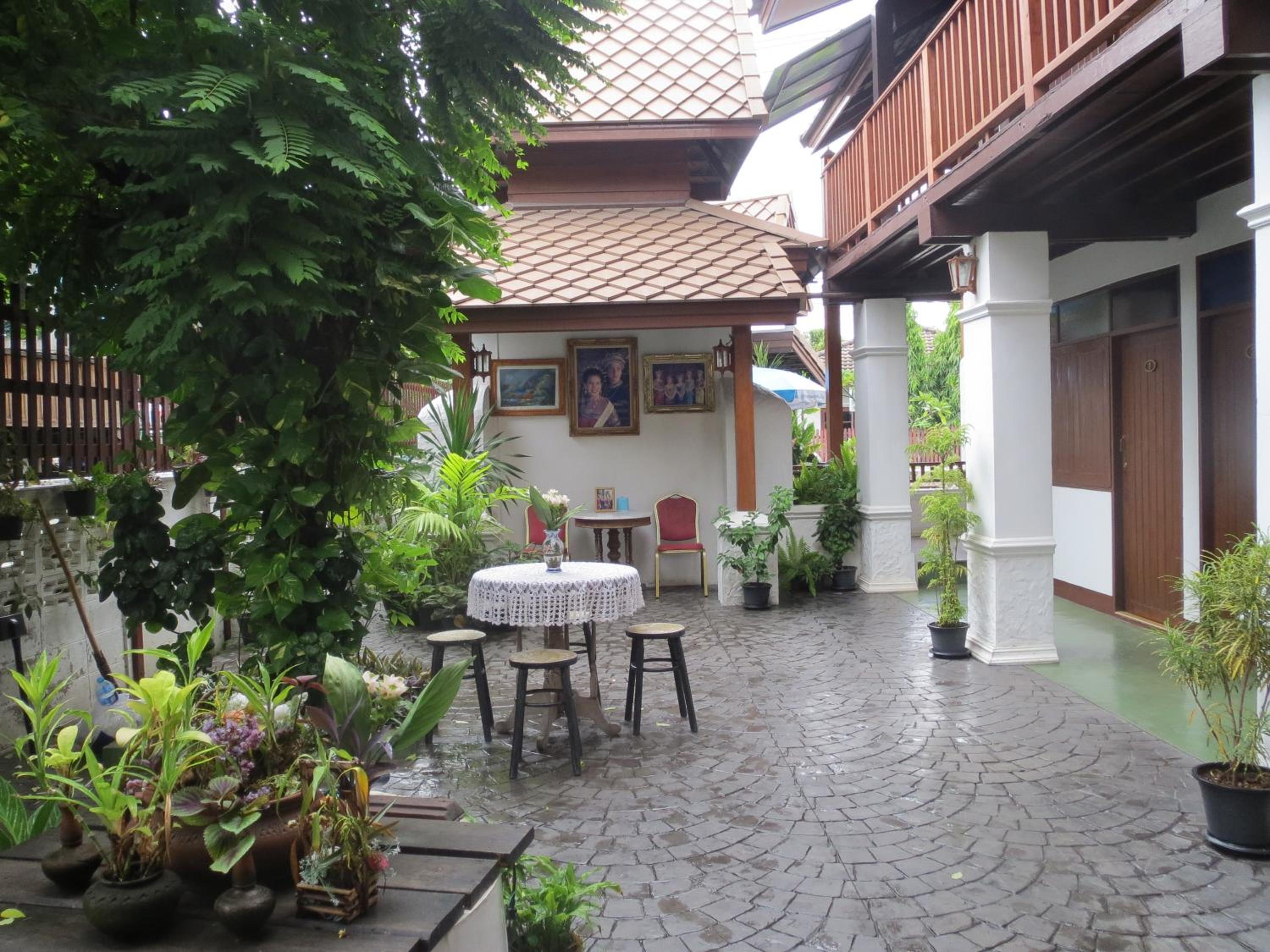 Baanlek Home Stay
