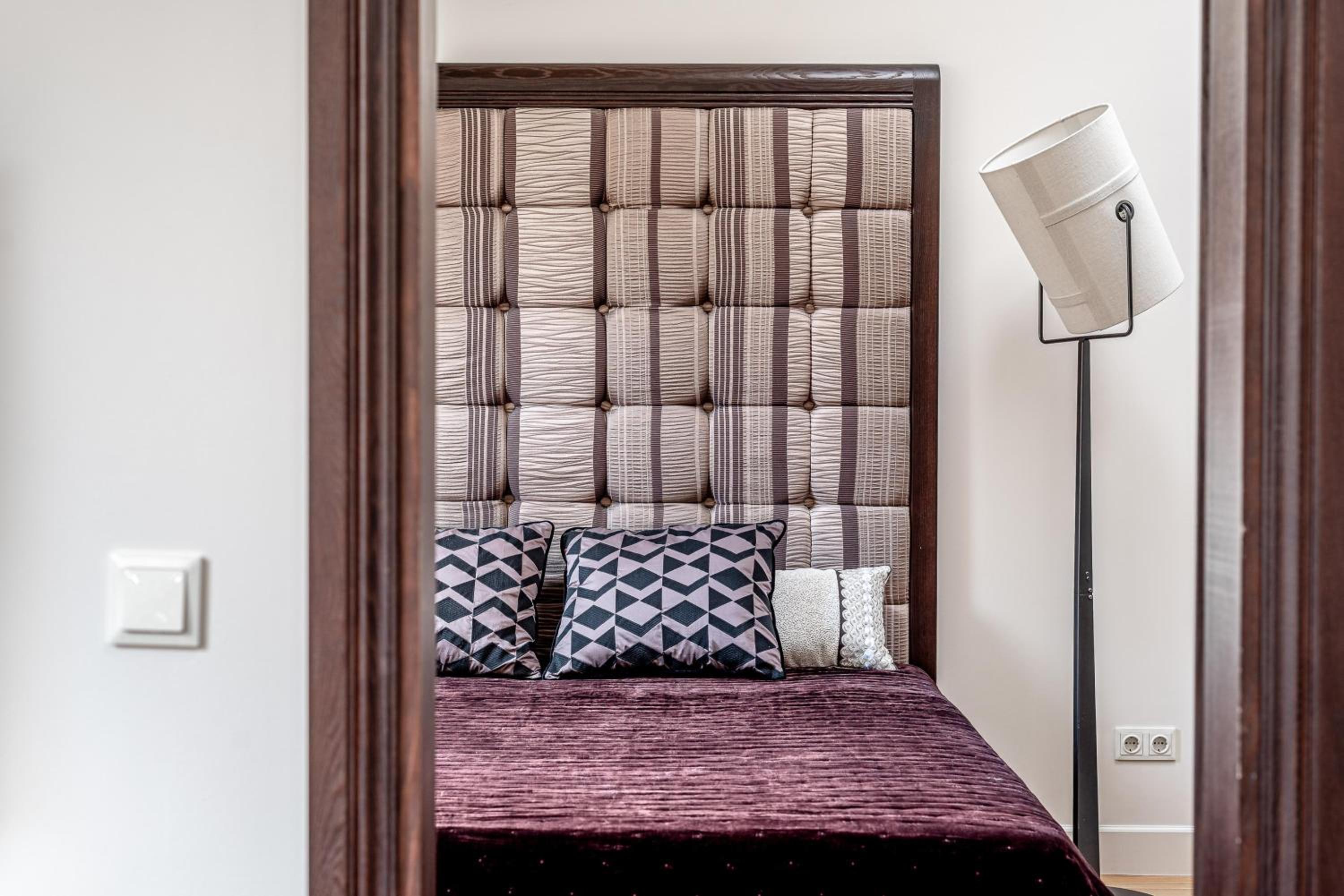 Luxury Gaono in Old Town view 2