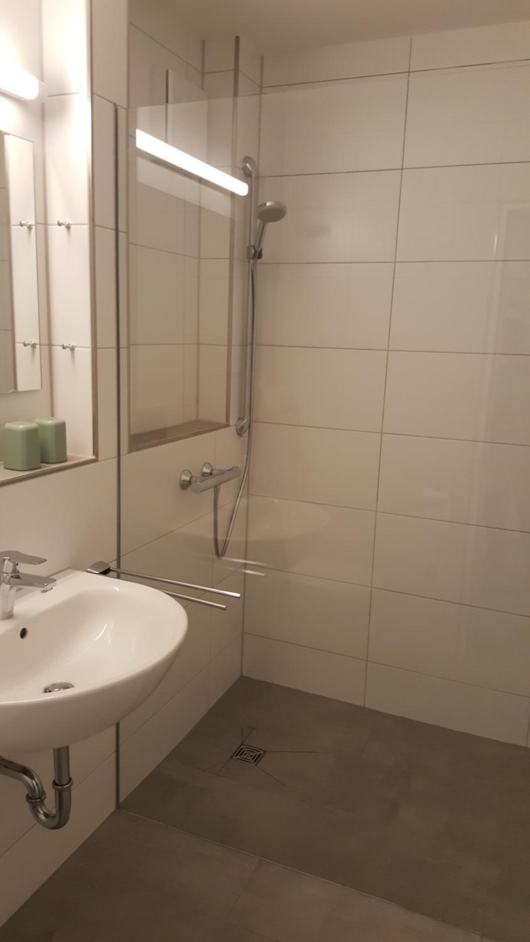Fewo FRIADO im Ferienpark OA - ohne Zusatzkosten nach Anreise - mit Hallenbad, W-Lan, PKW-Garage, Kurtaxe mit Allgäu-Walser-Pass, Bett- und Handtuch-Wäsche