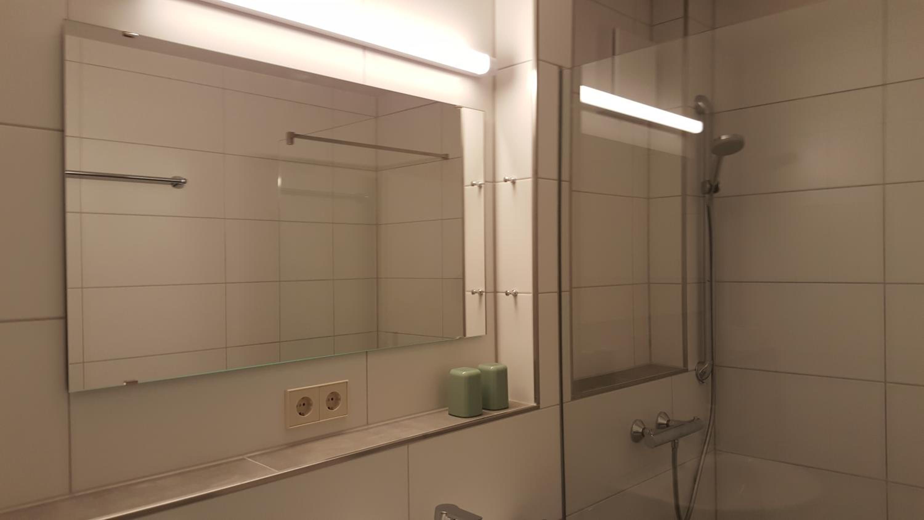 Fewo FRIADO im Ferienpark OA - ohne Zusatzkosten nach Anreise - mit Hallenbad, W-Lan, PKW-Garage, Kurtaxe mit Allgäu-Walser-Pass, Bett- und Handtuch-Wäsche