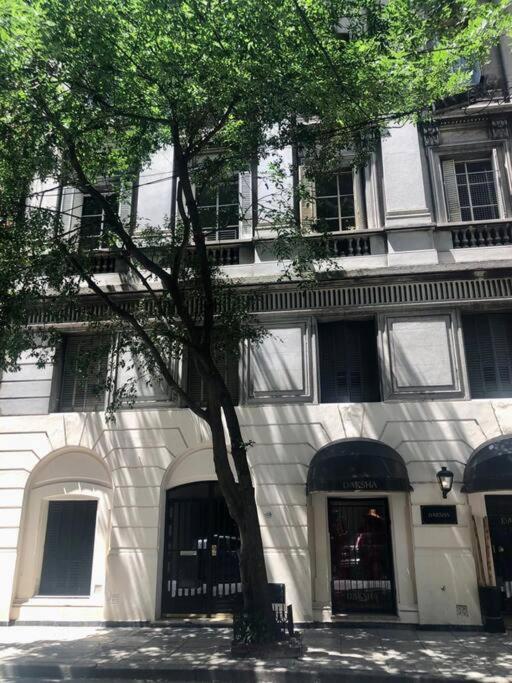 Encantador, lujoso departamento en el corazón de Recoleta!!
