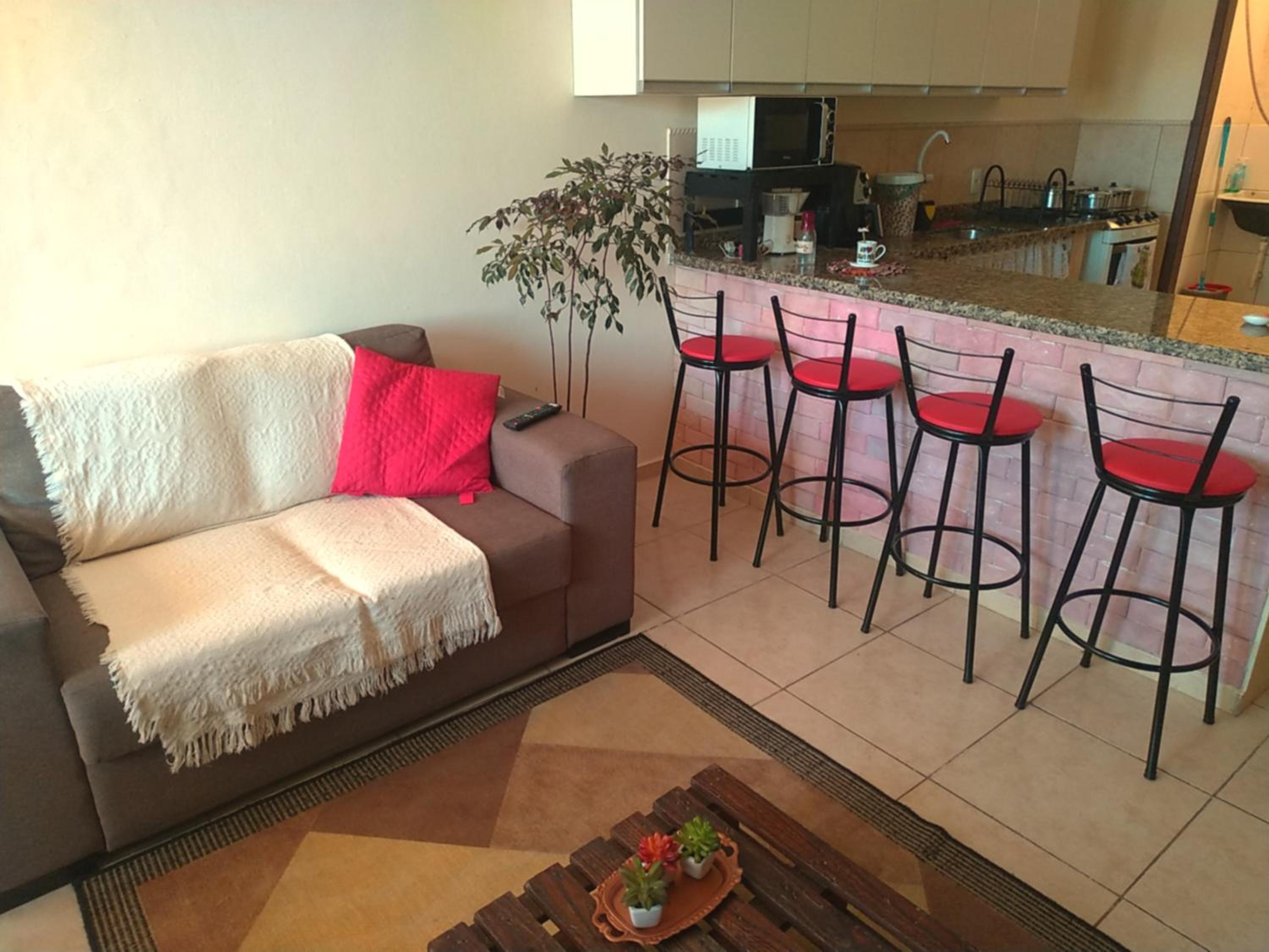 Apartamento no Pero, Cabo Frio, 10 minutos da praia, a pé.