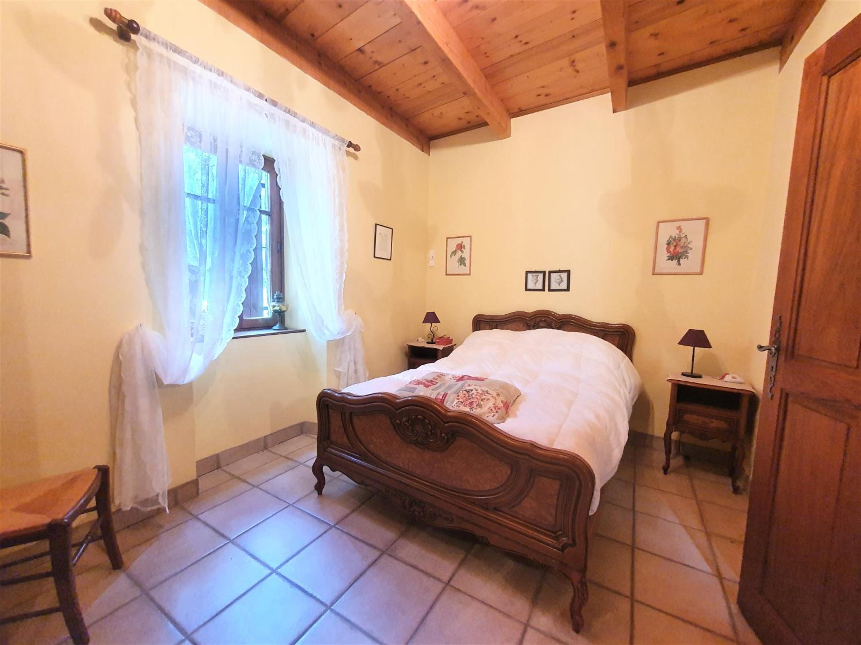 Mes Maisons - Two Gites with Private and Shared pools in Cévennes