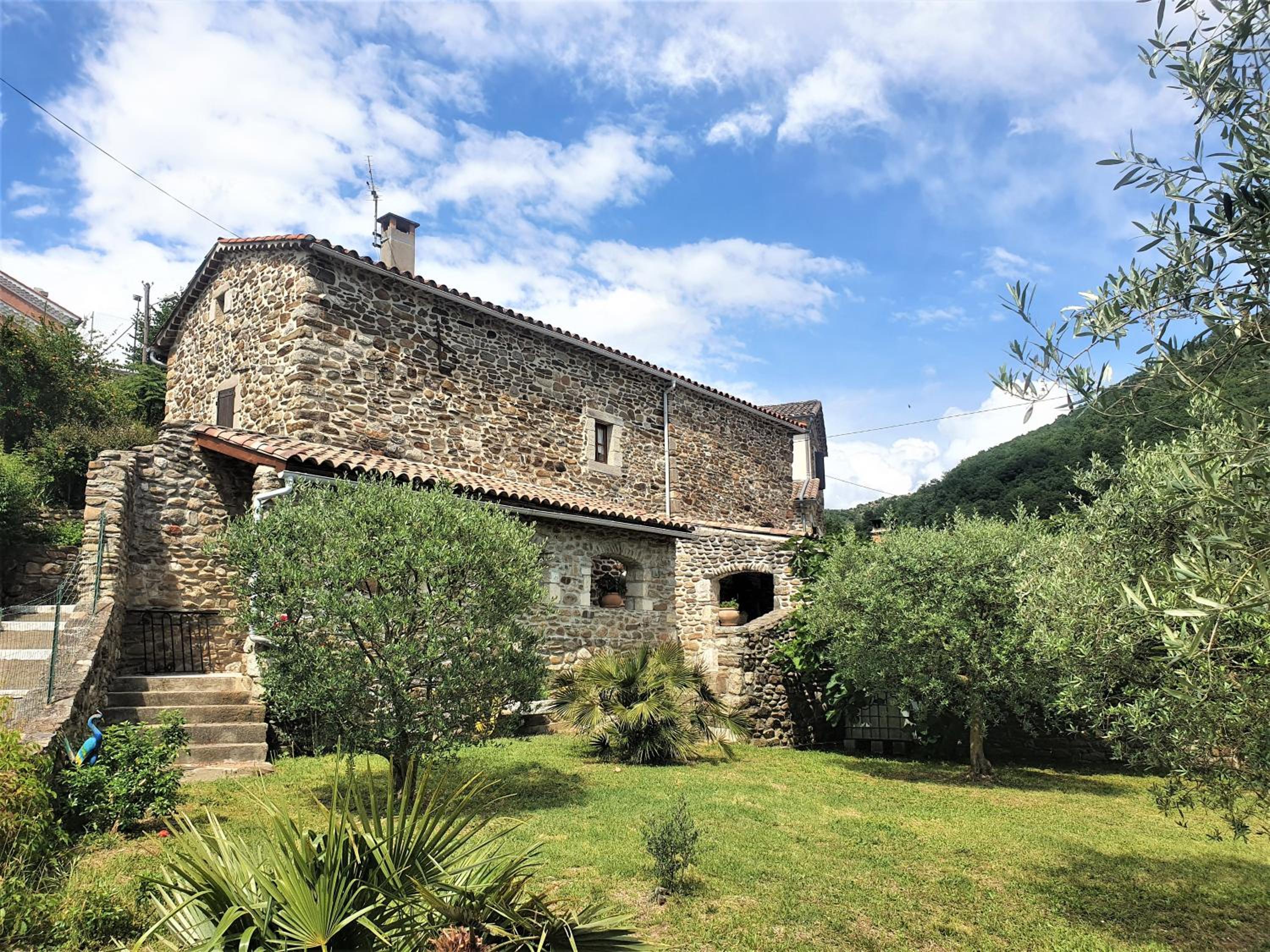 Mes Maisons - Two Gites with Private and Shared pools in Cévennes