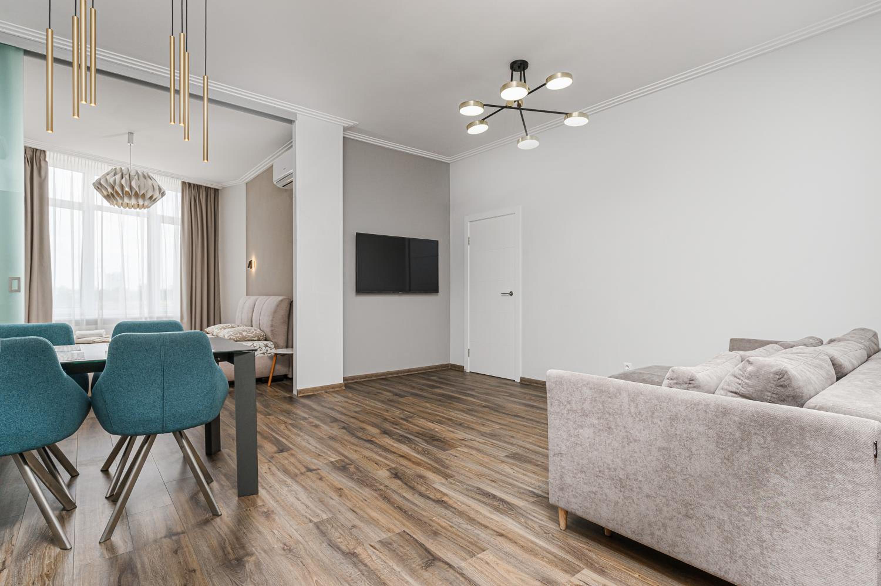 Sea Symphony 2-bedrooms Apartment view 3