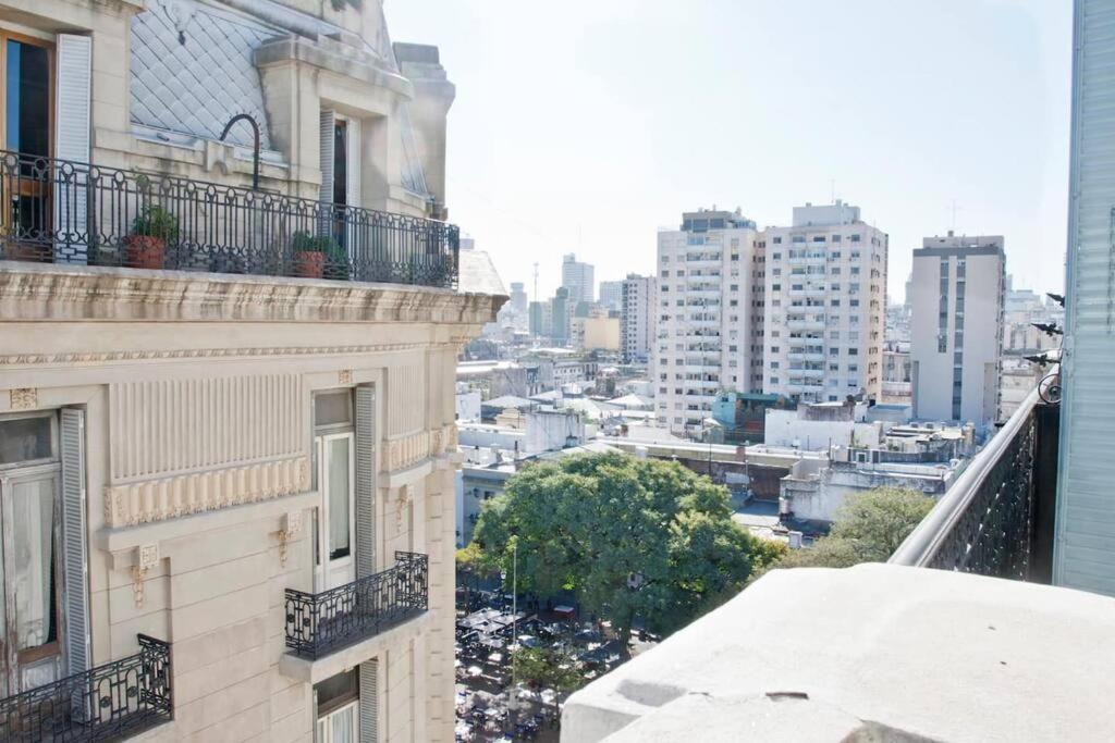 Beautiful 3 bedroom apartment in the Heart San Telmo view 2