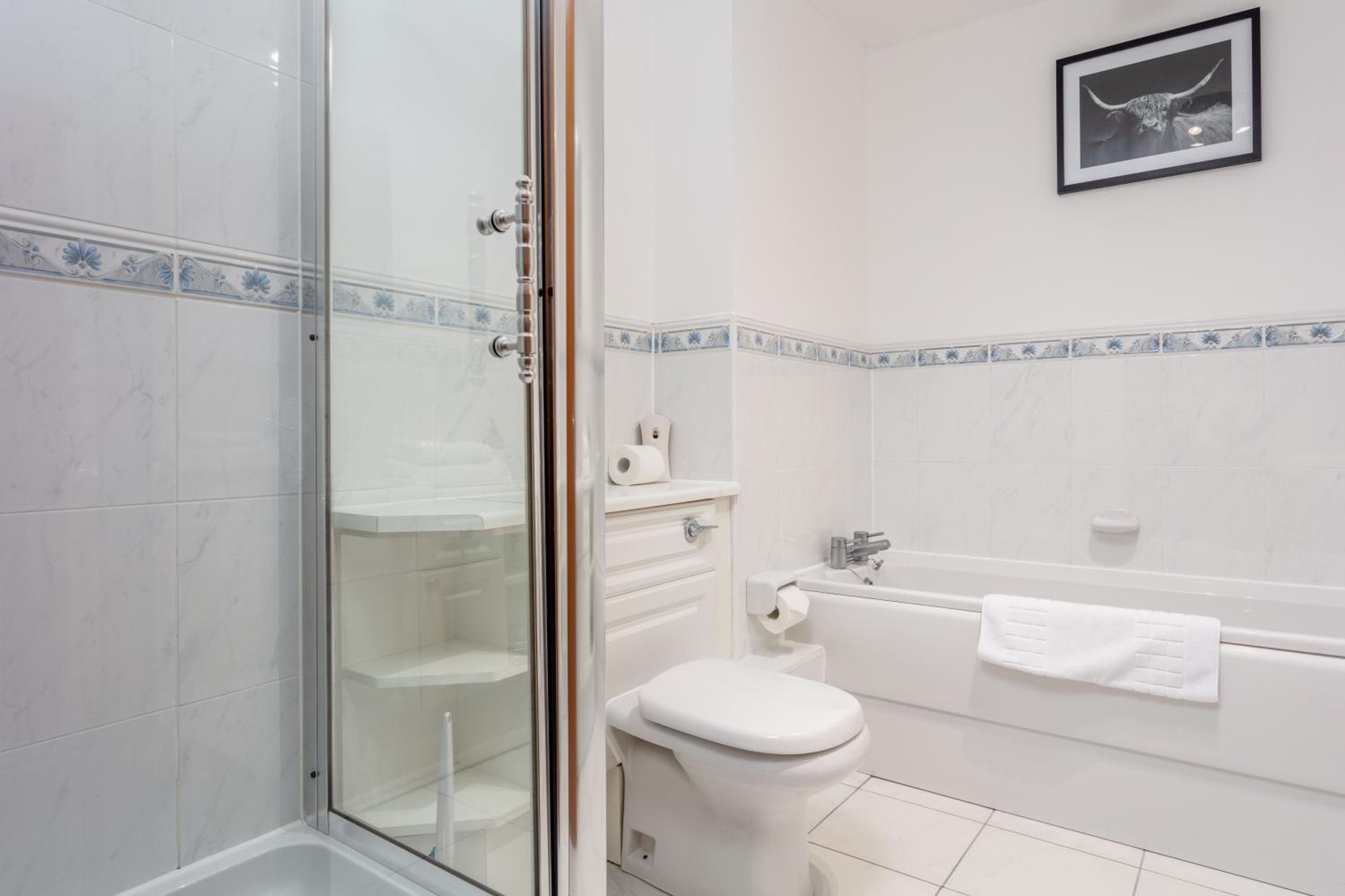 Turnberry Serviced Apartments