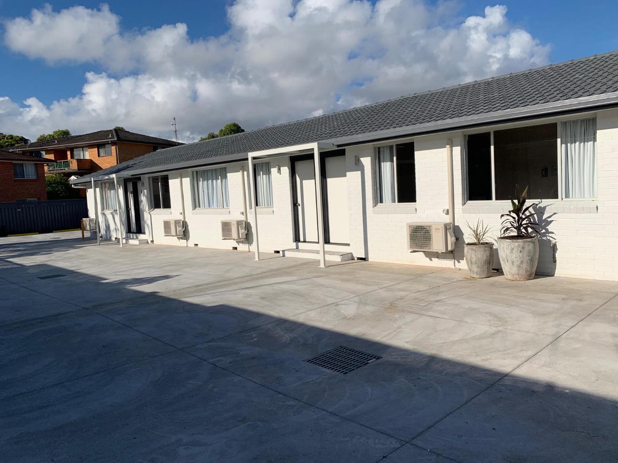 Surf Beach Motel Port