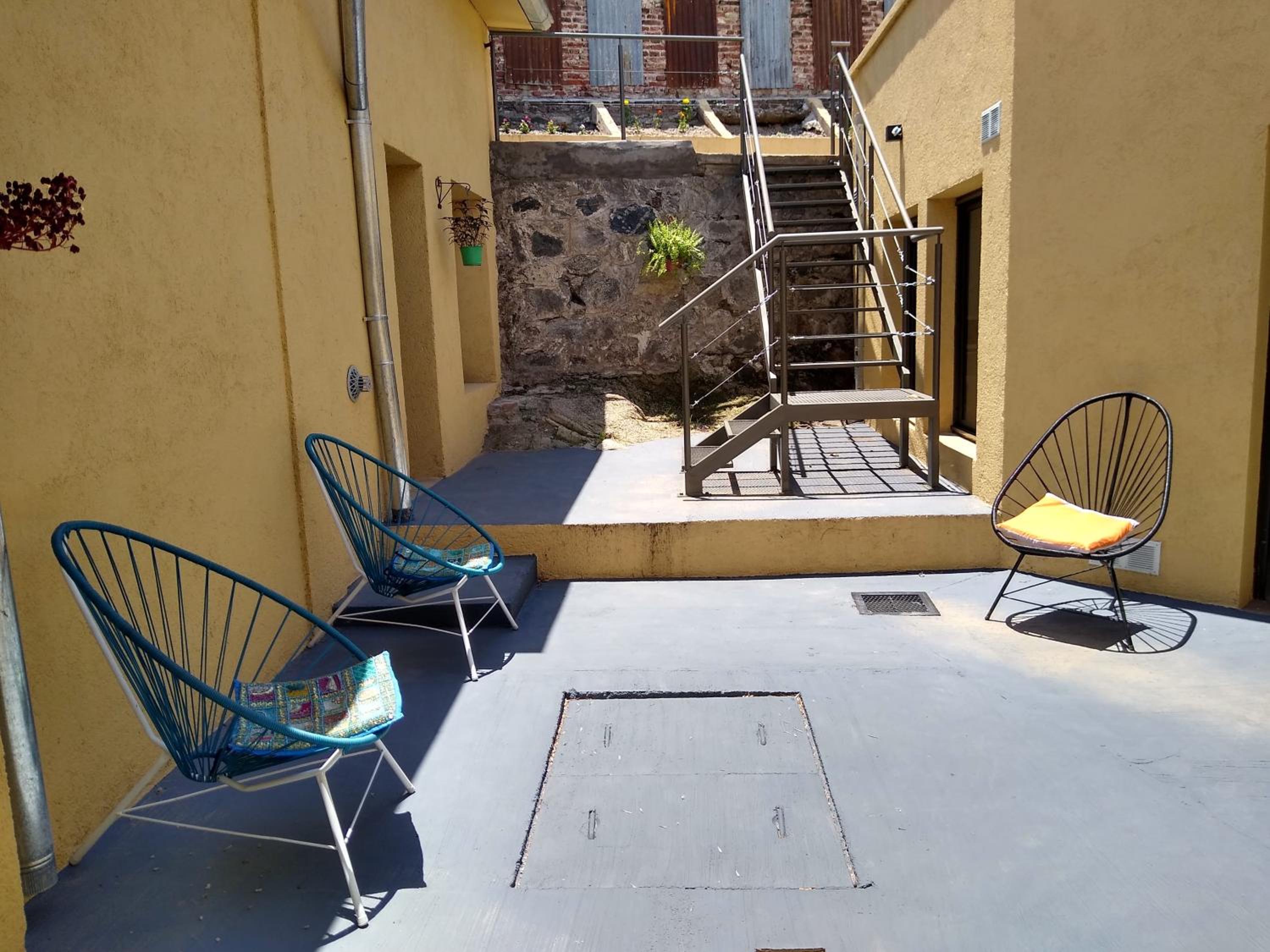 Nomades Hostel