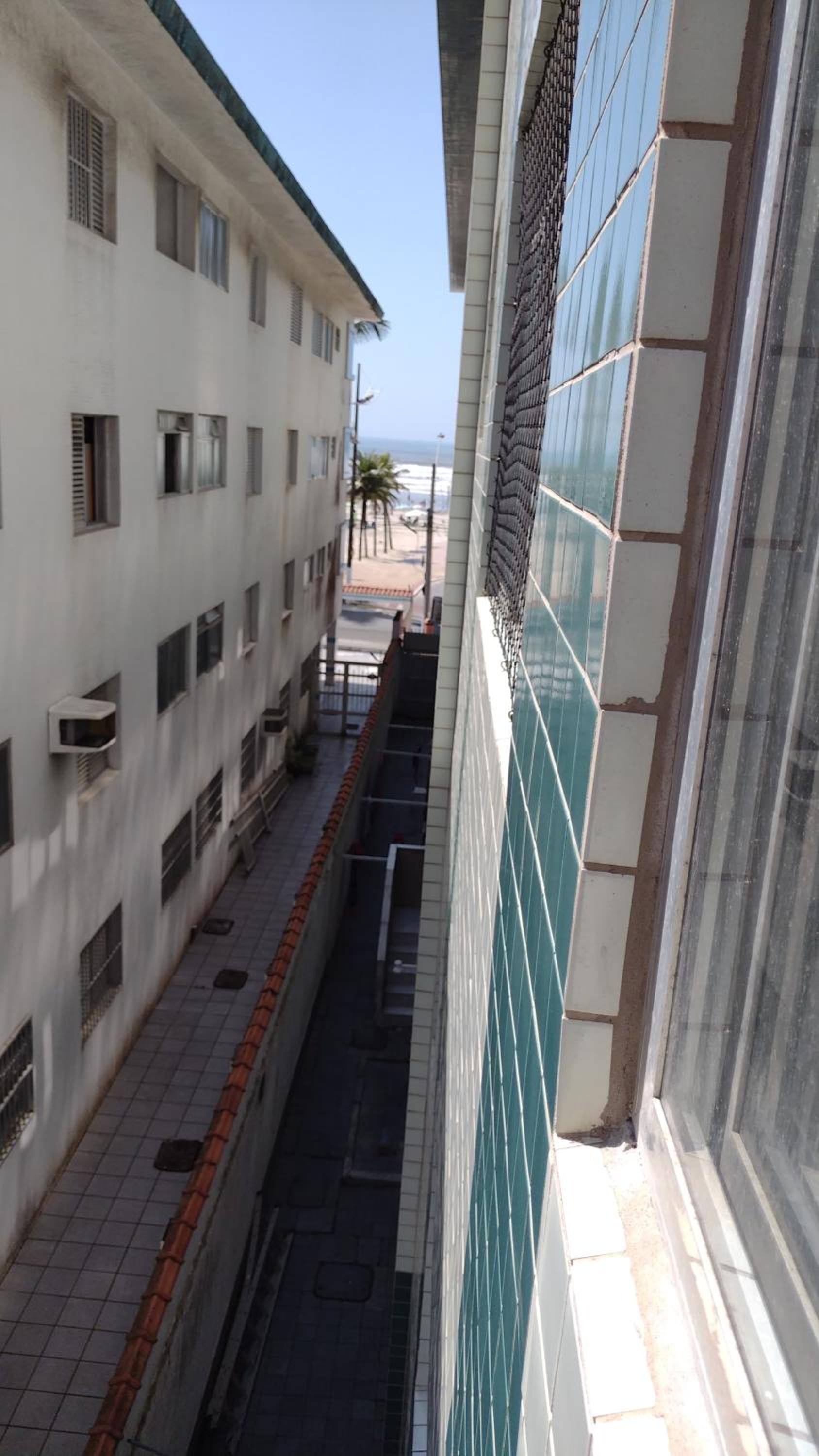 Apto Pé na Areia. Praia Grande /Tupi
