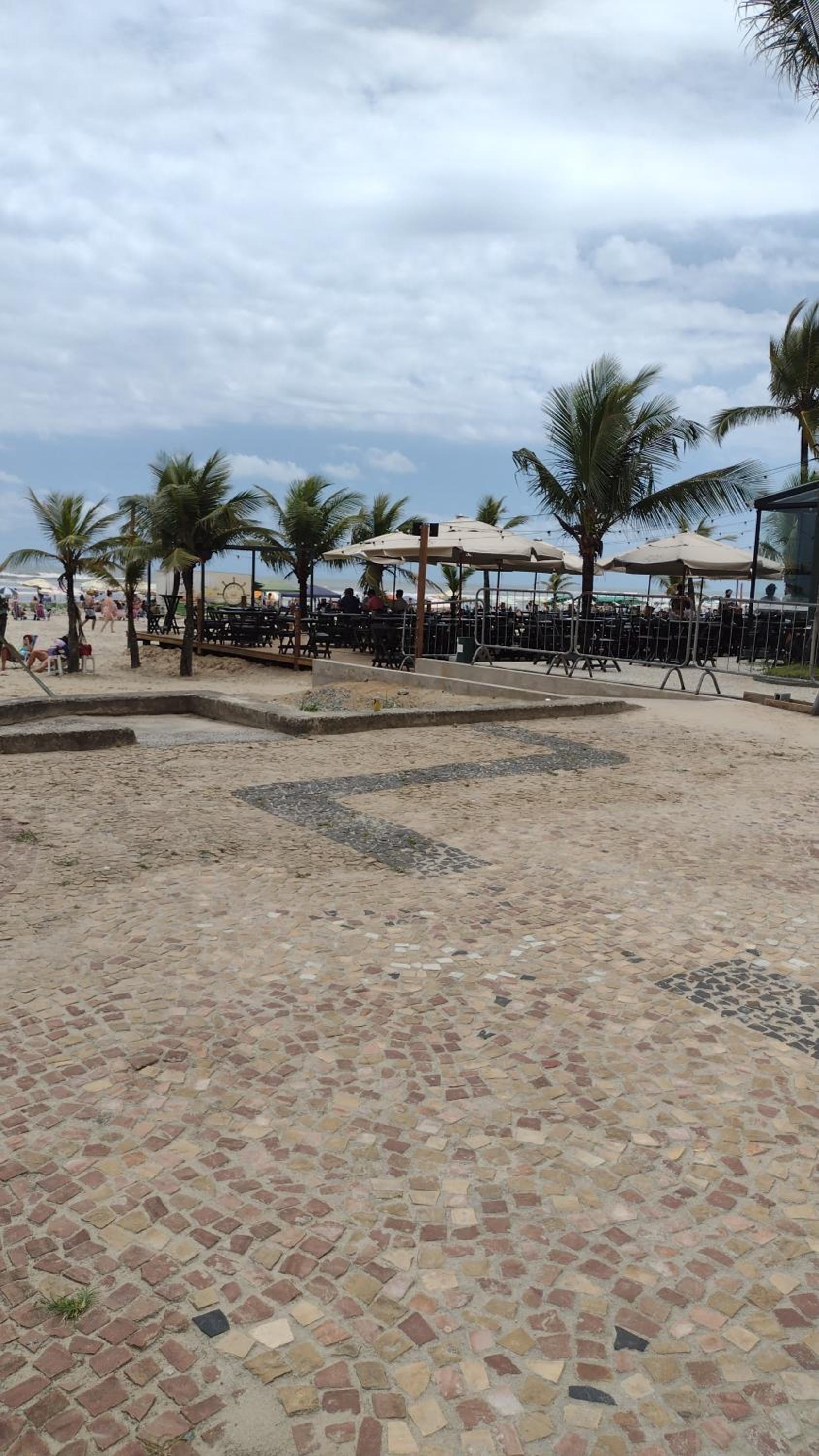 Apto Pé na Areia. Praia Grande /Tupi