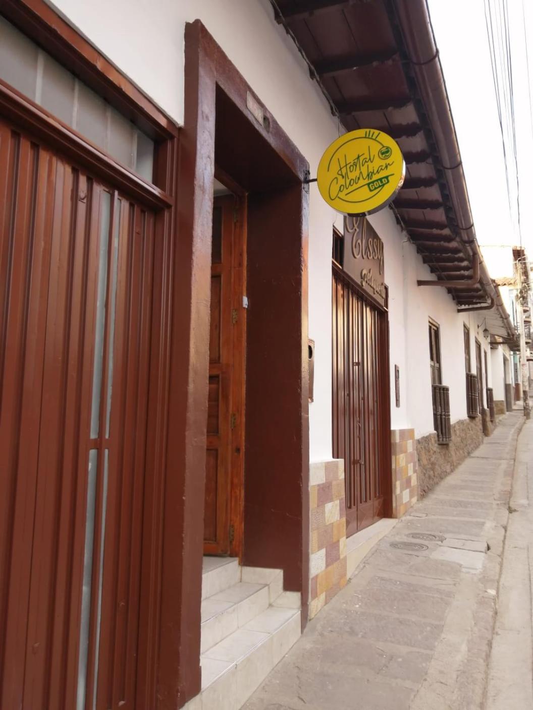 Hostal Colombian Gold
