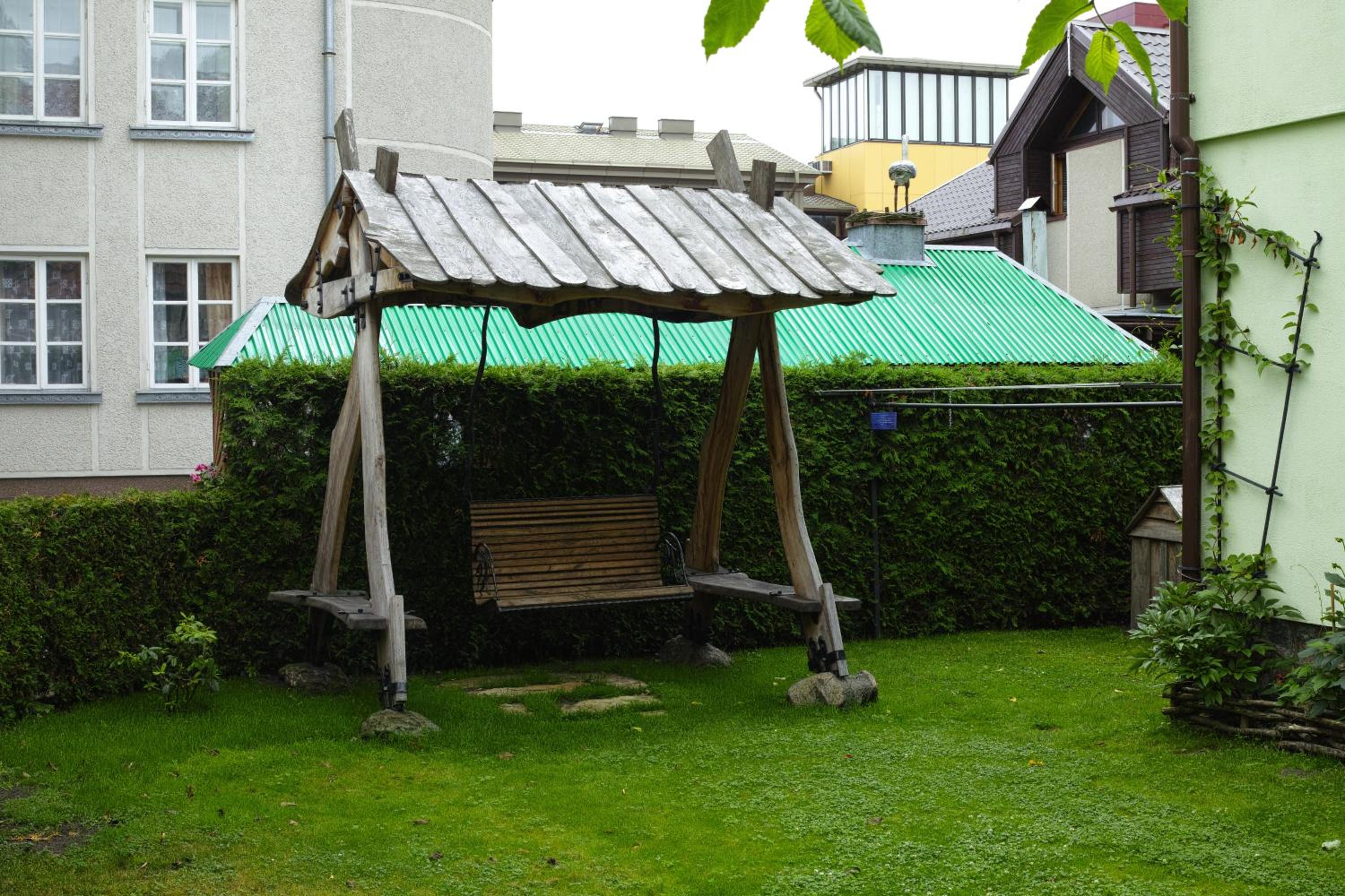 Photo 9