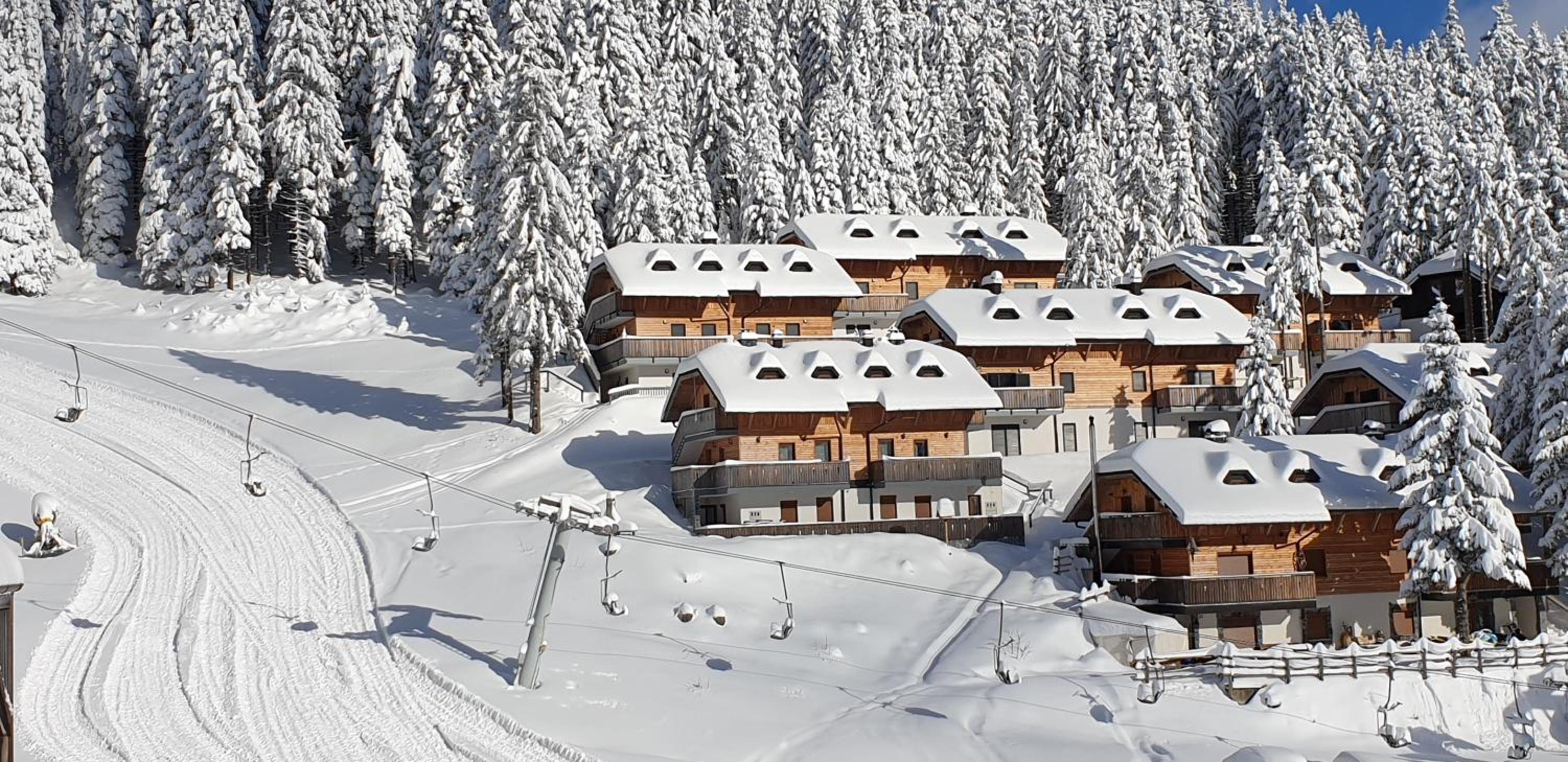 Golte SkiCenter App MOUNTAIN VIEW WITH BALCONY