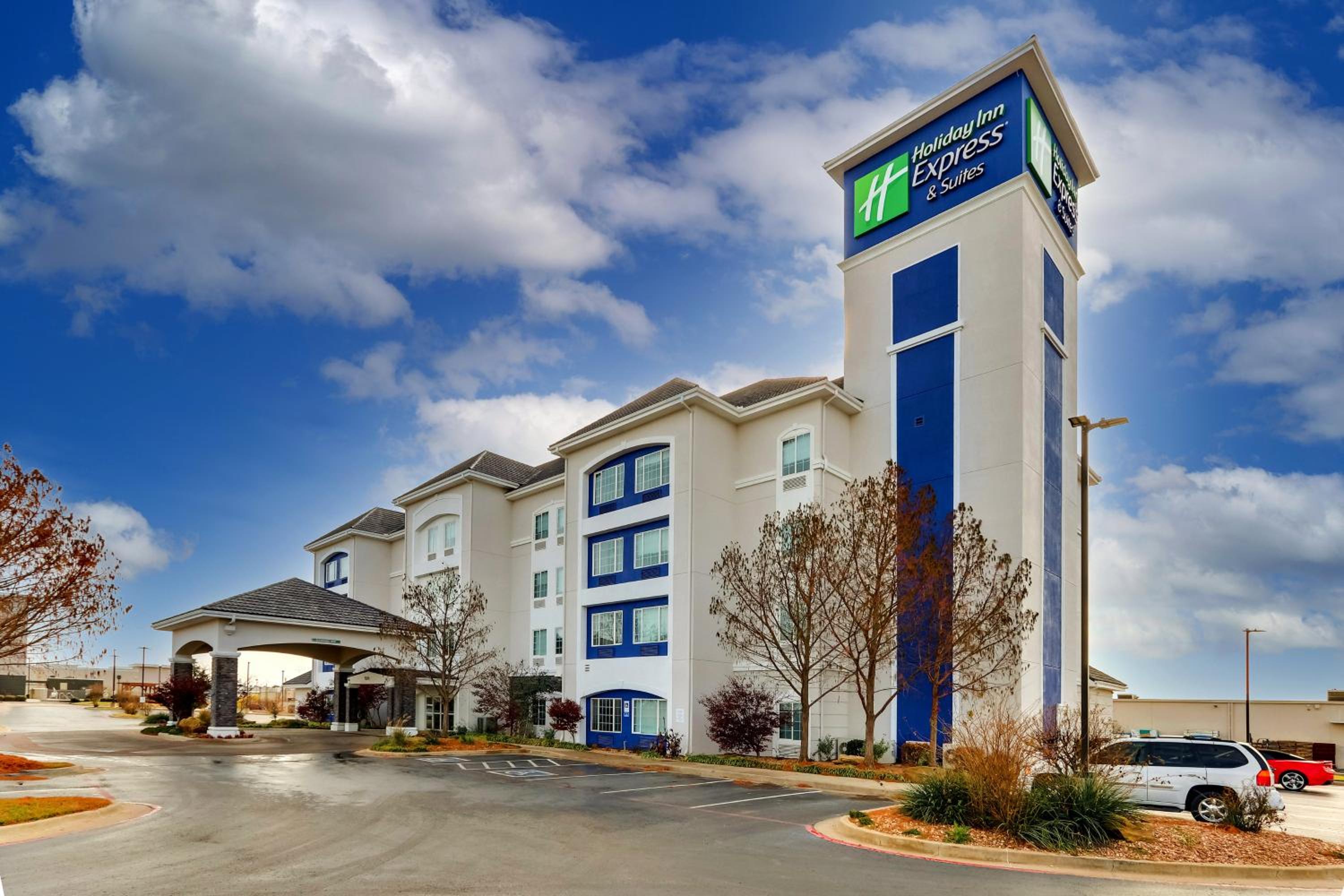 Ardmore Vacations - Holiday Inn Express  Suites - Ardmore, an IHG Hotel - Property Image 49