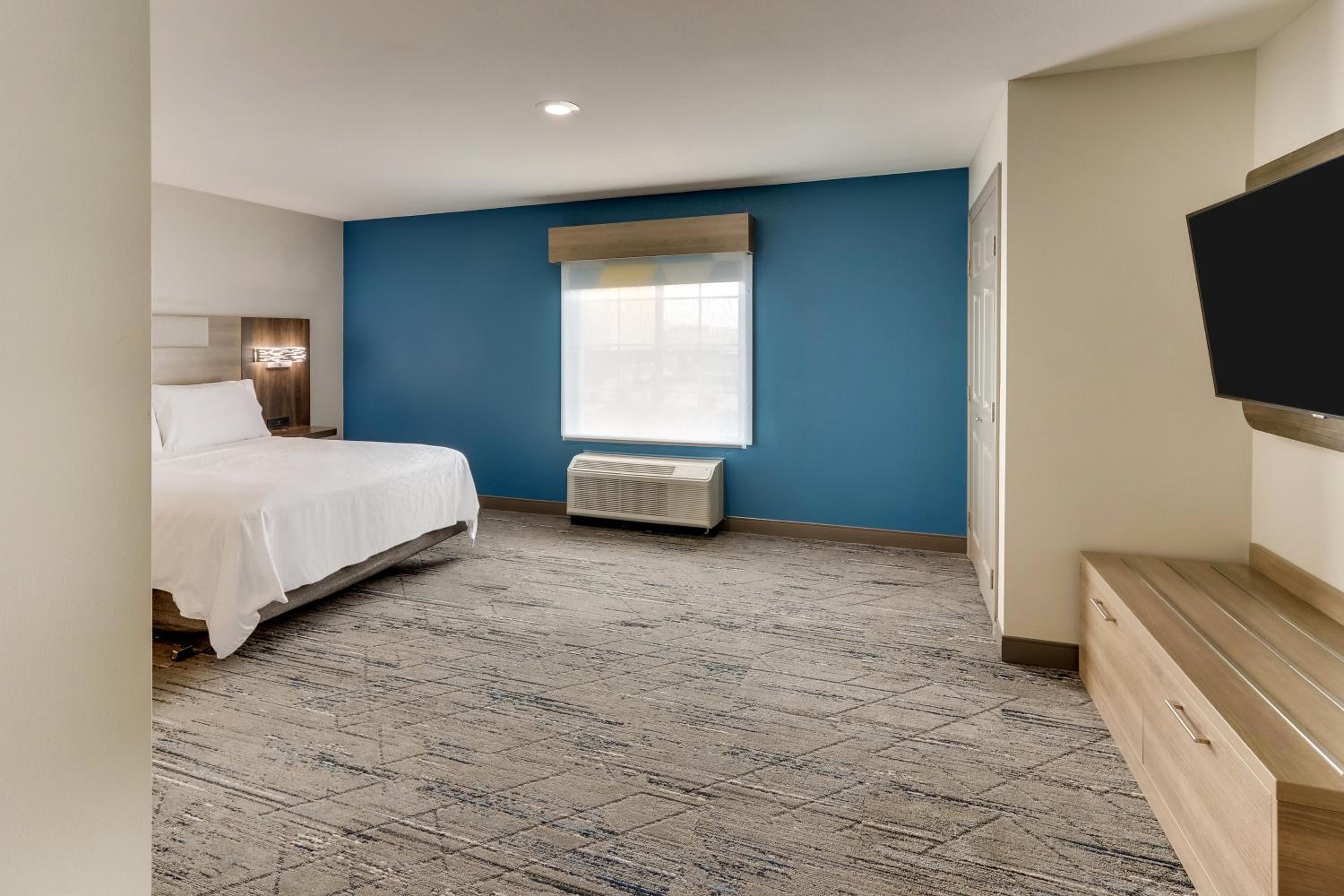 Ardmore Vacations - Holiday Inn Express  Suites - Ardmore, an IHG Hotel - Property Image 19
