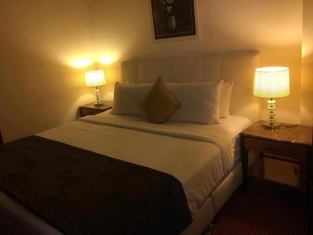 Nice World Service Suite at Times Square Kula Lumpur