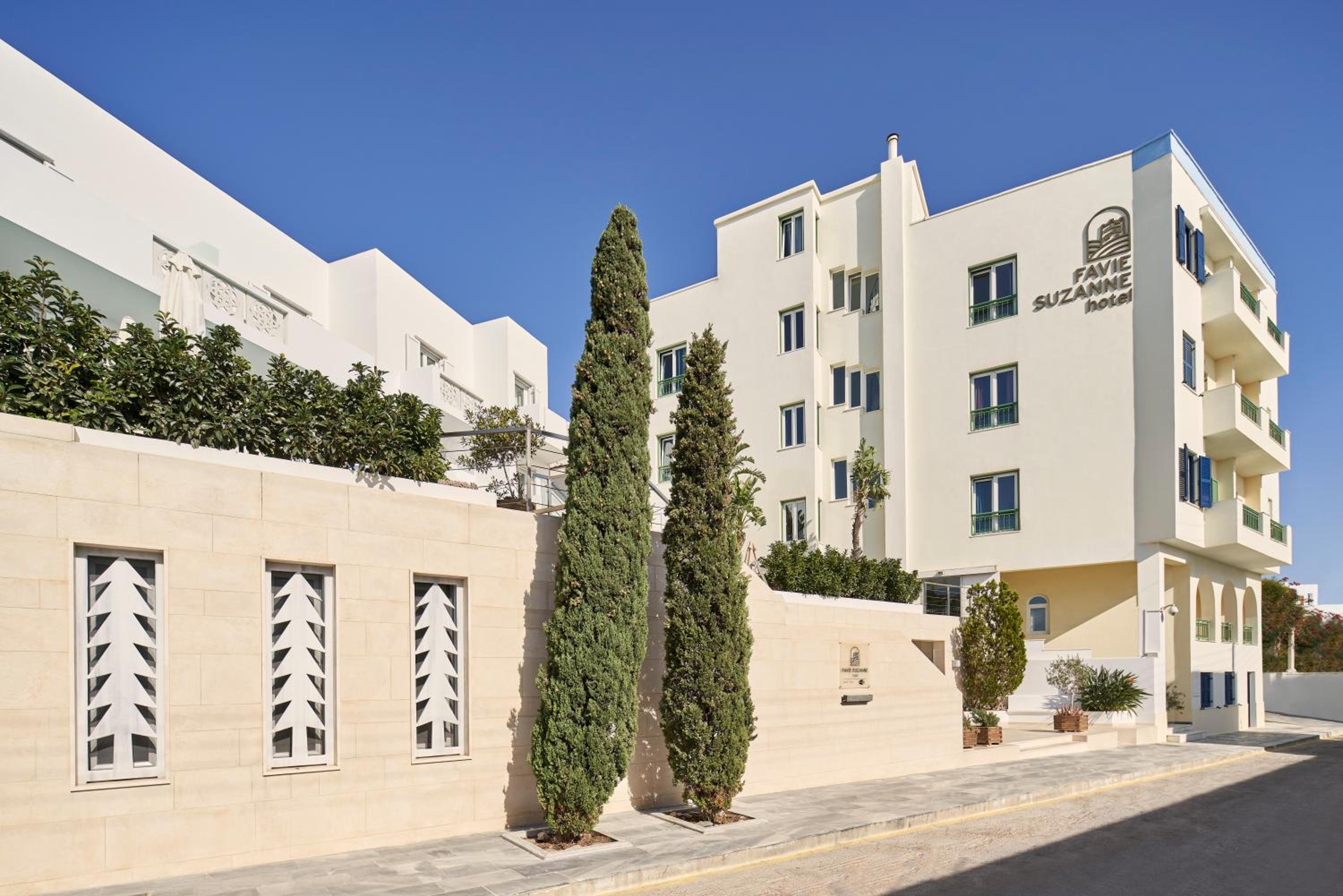 Hotel Favie Suzanne - Image 1